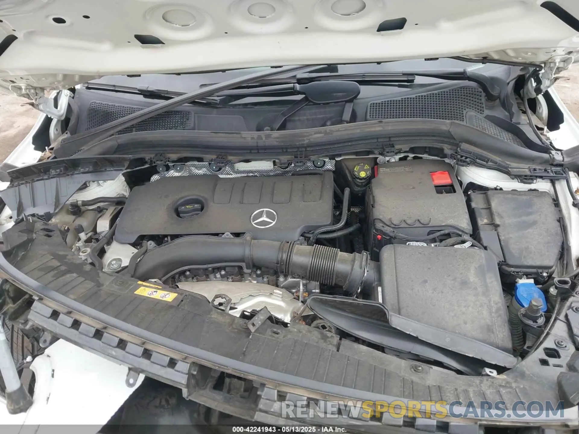 10 Photograph of a damaged car W1N4N4HB9MJ247784 MERCEDES-BENZ GLA 250 2021