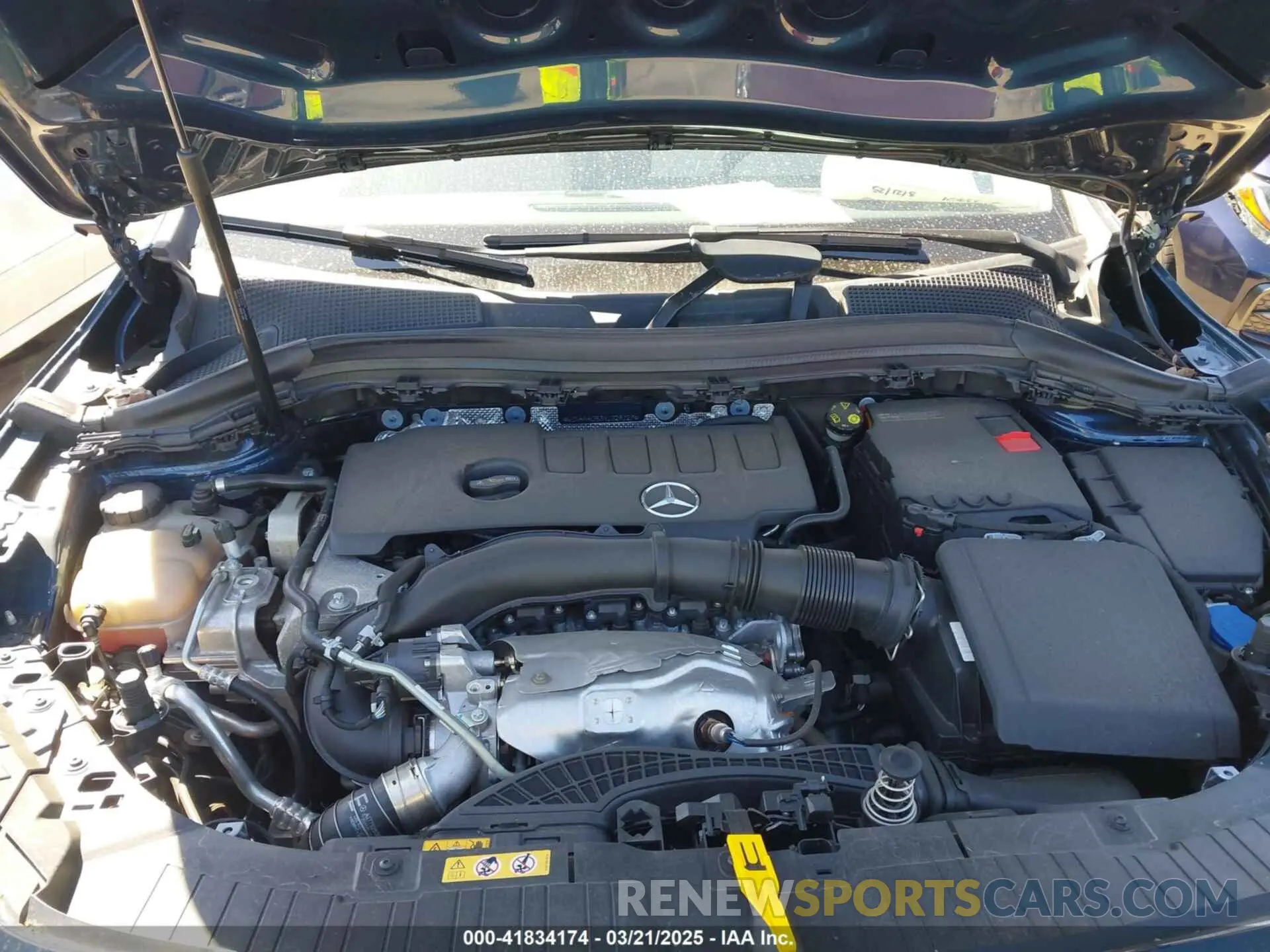 10 Photograph of a damaged car W1N4N4GB3NJ326127 MERCEDES-BENZ GLA 250 2022