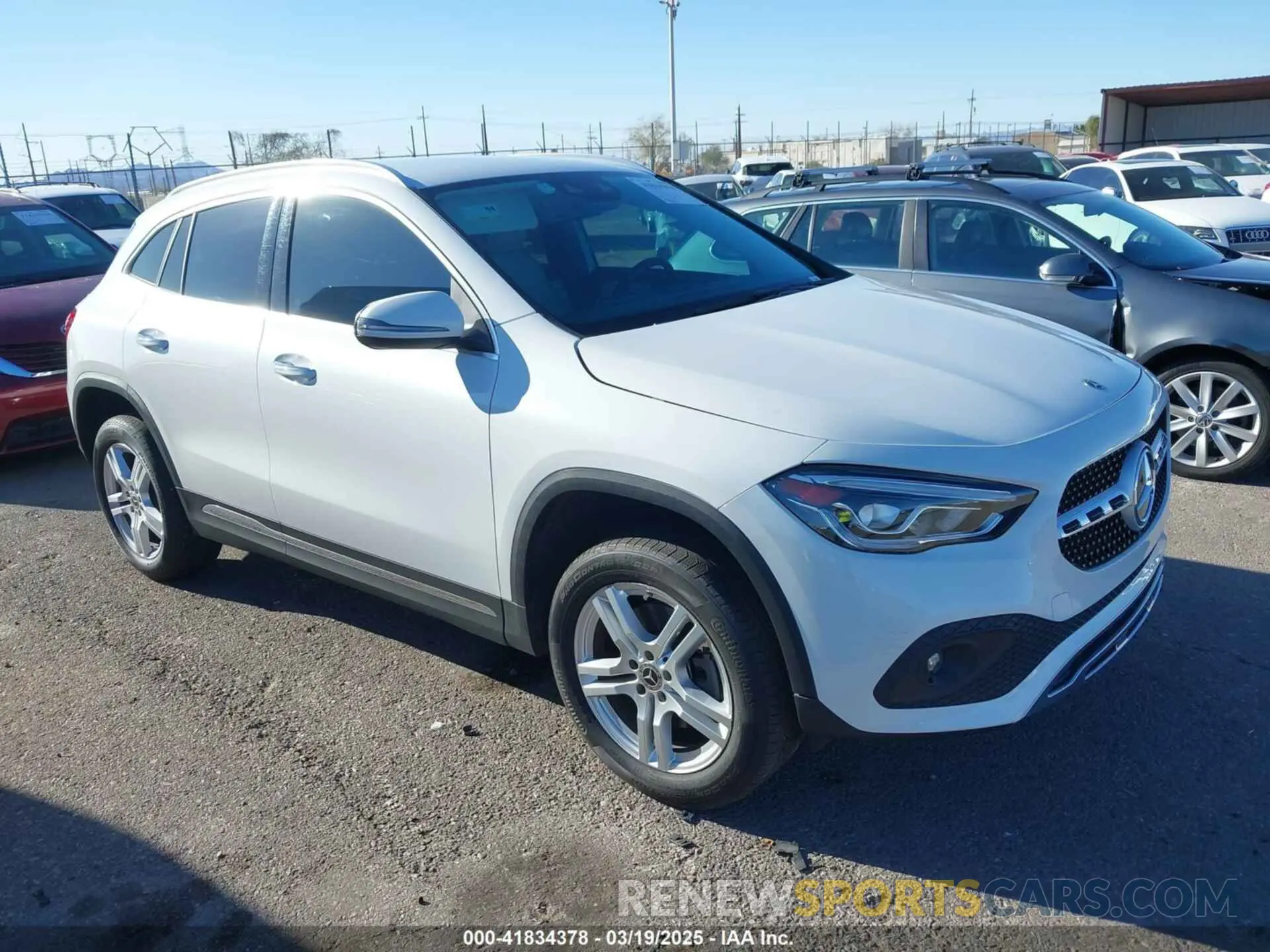 1 Photograph of a damaged car W1N4N4HB5NJ395075 MERCEDES-BENZ GLA 250 2022