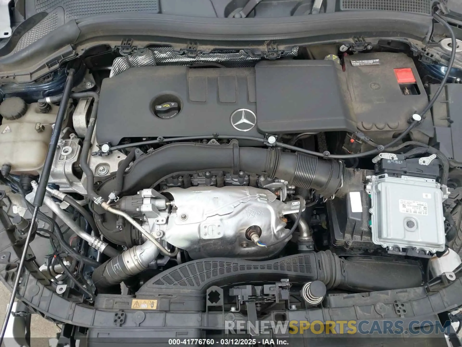 10 Photograph of a damaged car W1N4N4HB7NJ370078 MERCEDES-BENZ GLA 250 2022