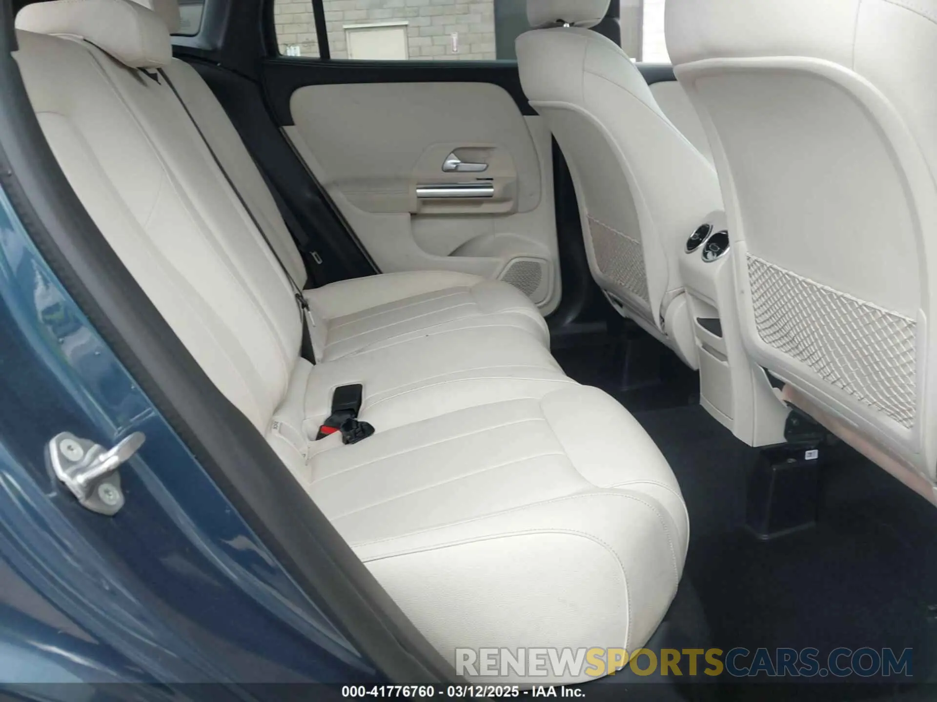 8 Photograph of a damaged car W1N4N4HB7NJ370078 MERCEDES-BENZ GLA 250 2022