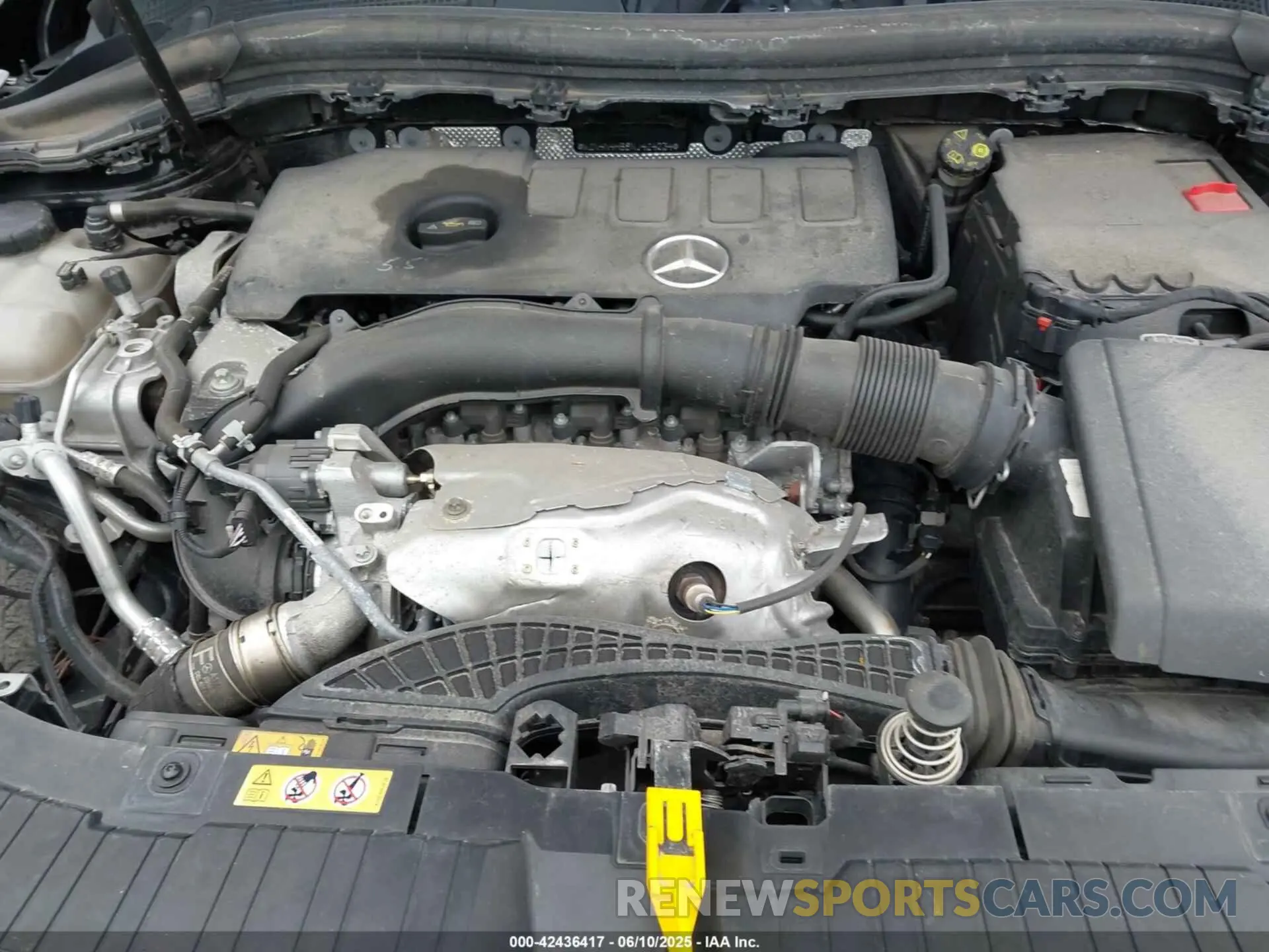 10 Photograph of a damaged car W1N4N4HB8NJ414234 MERCEDES-BENZ GLA 250 2022
