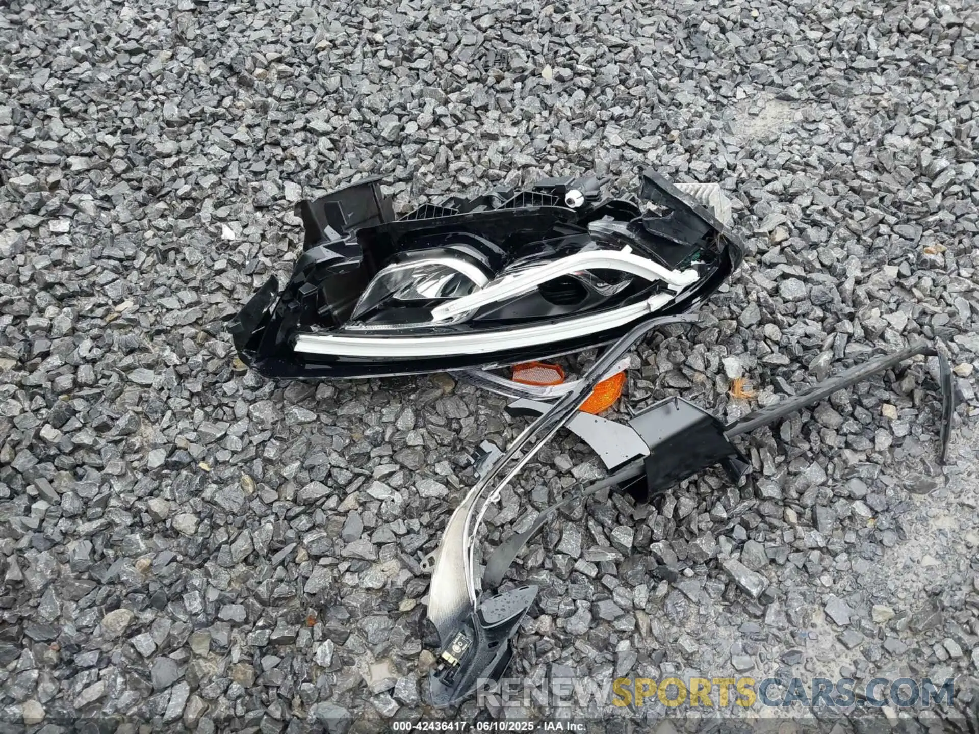 12 Photograph of a damaged car W1N4N4HB8NJ414234 MERCEDES-BENZ GLA 250 2022