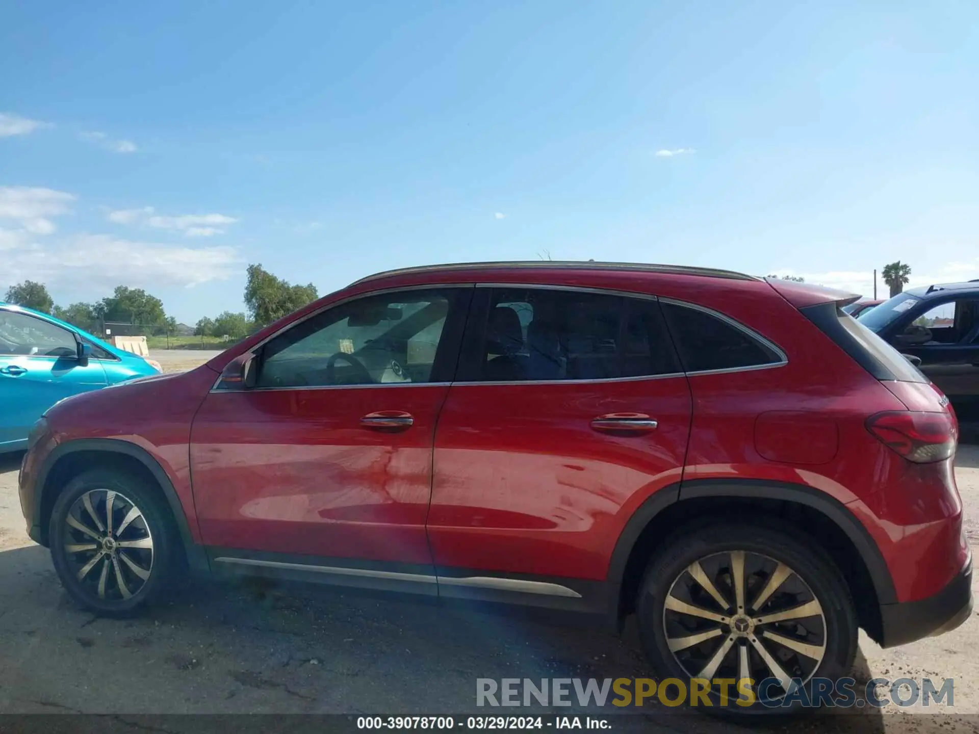 14 Photograph of a damaged car W1N4N4GB1PJ429128 MERCEDES-BENZ GLA 250 2023