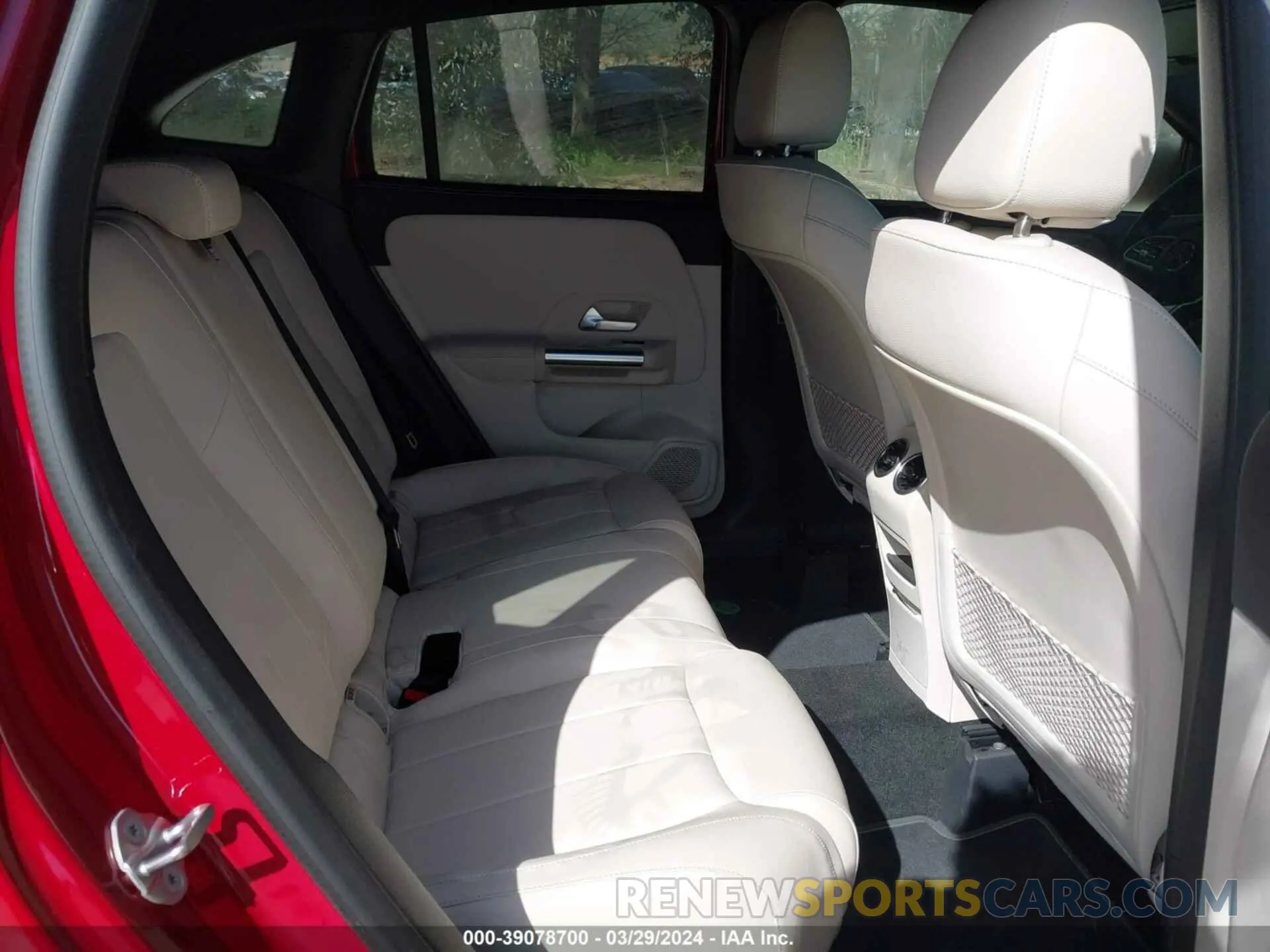 8 Photograph of a damaged car W1N4N4GB1PJ429128 MERCEDES-BENZ GLA 250 2023