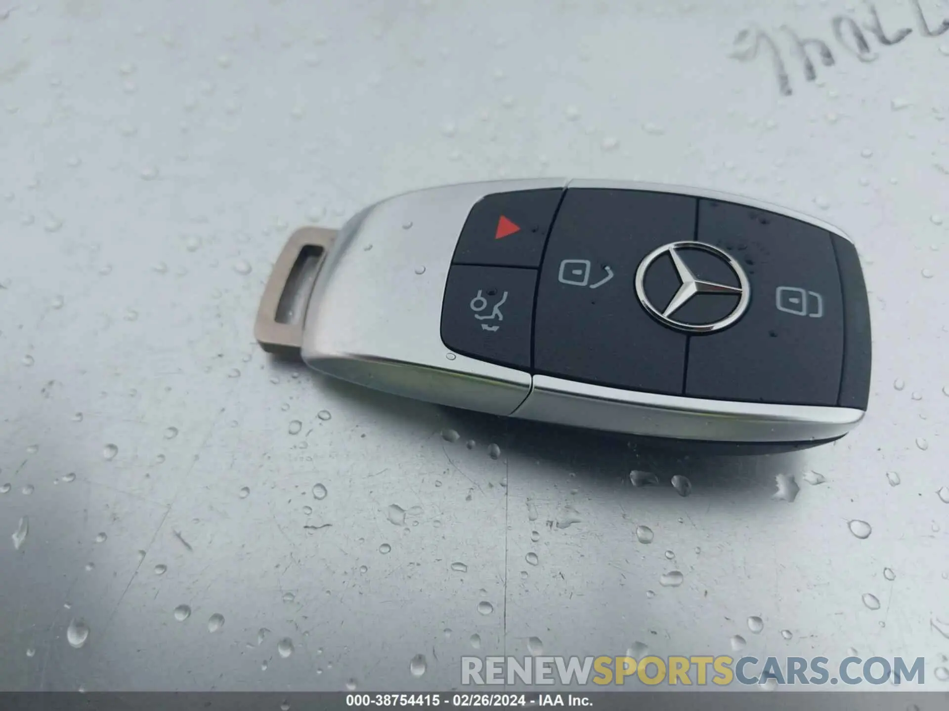 11 Photograph of a damaged car W1N4N4GB3PJ431690 MERCEDES-BENZ GLA 250 2023
