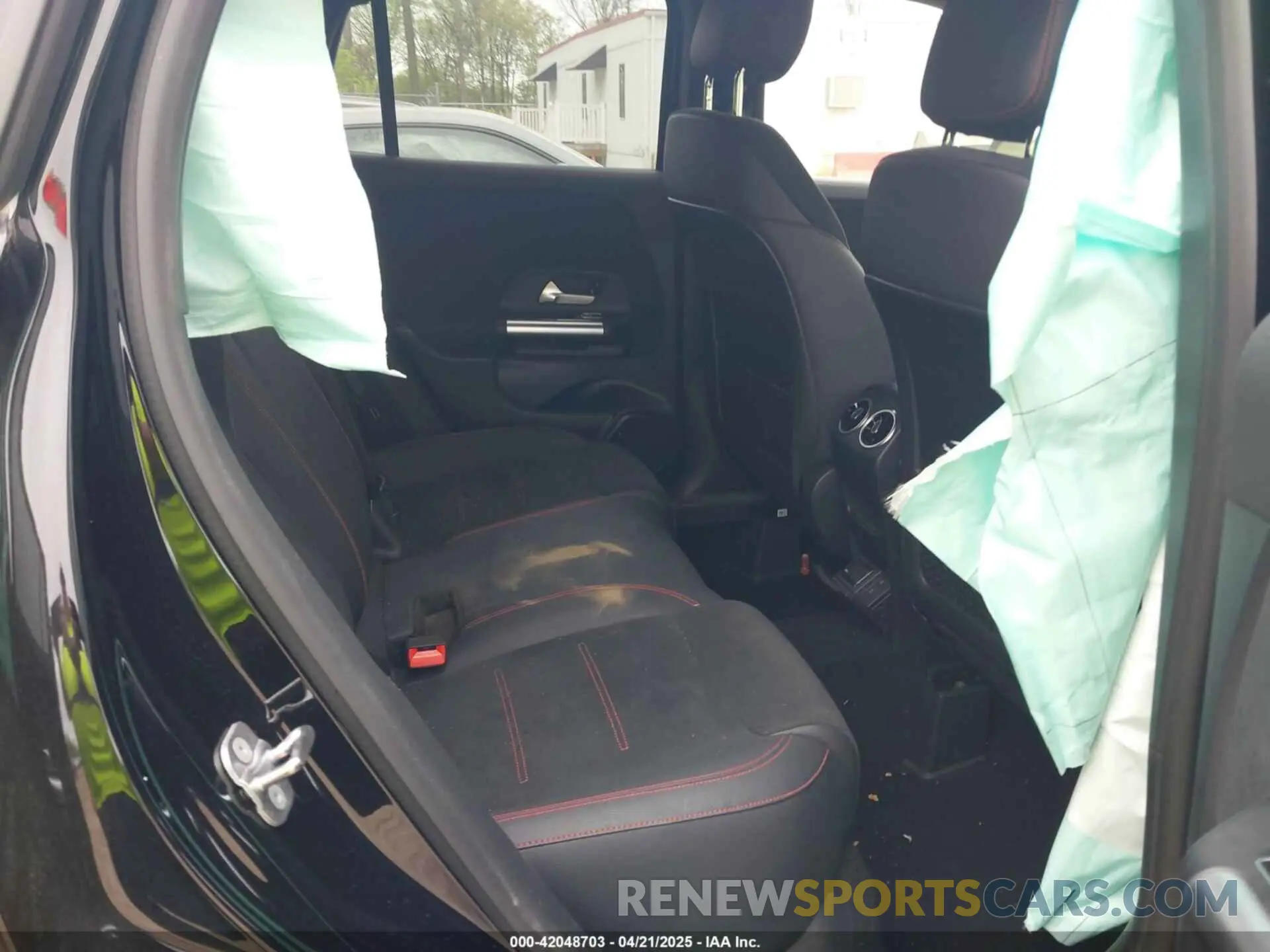 8 Photograph of a damaged car W1N4N4HB3PJ506550 MERCEDES-BENZ GLA 250 2023