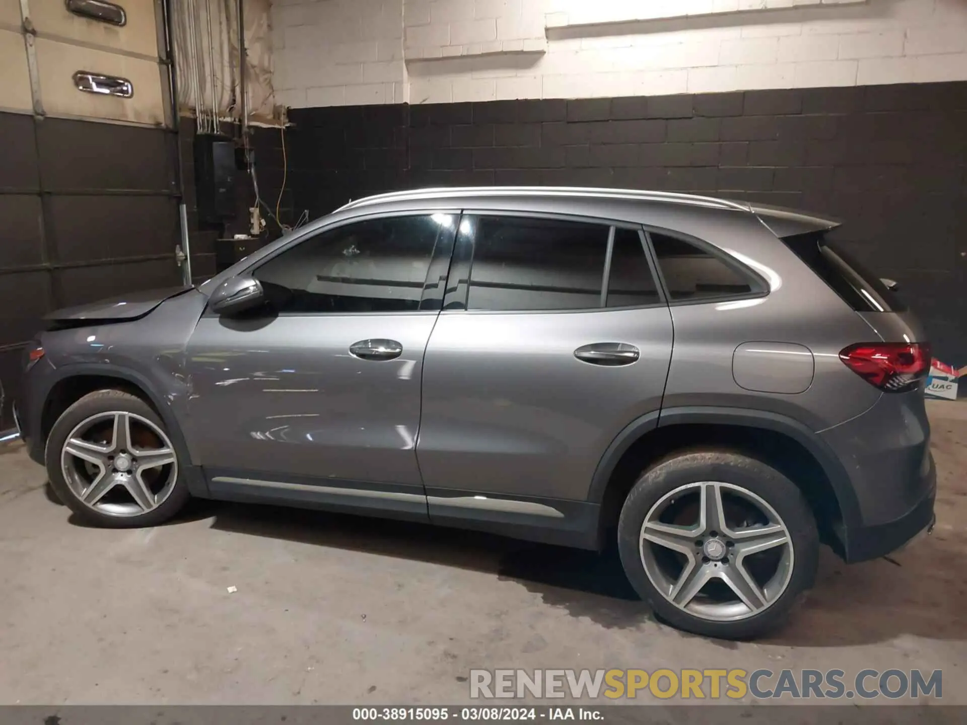 14 Photograph of a damaged car W1N4N4HB4PJ439179 MERCEDES-BENZ GLA 250 2023