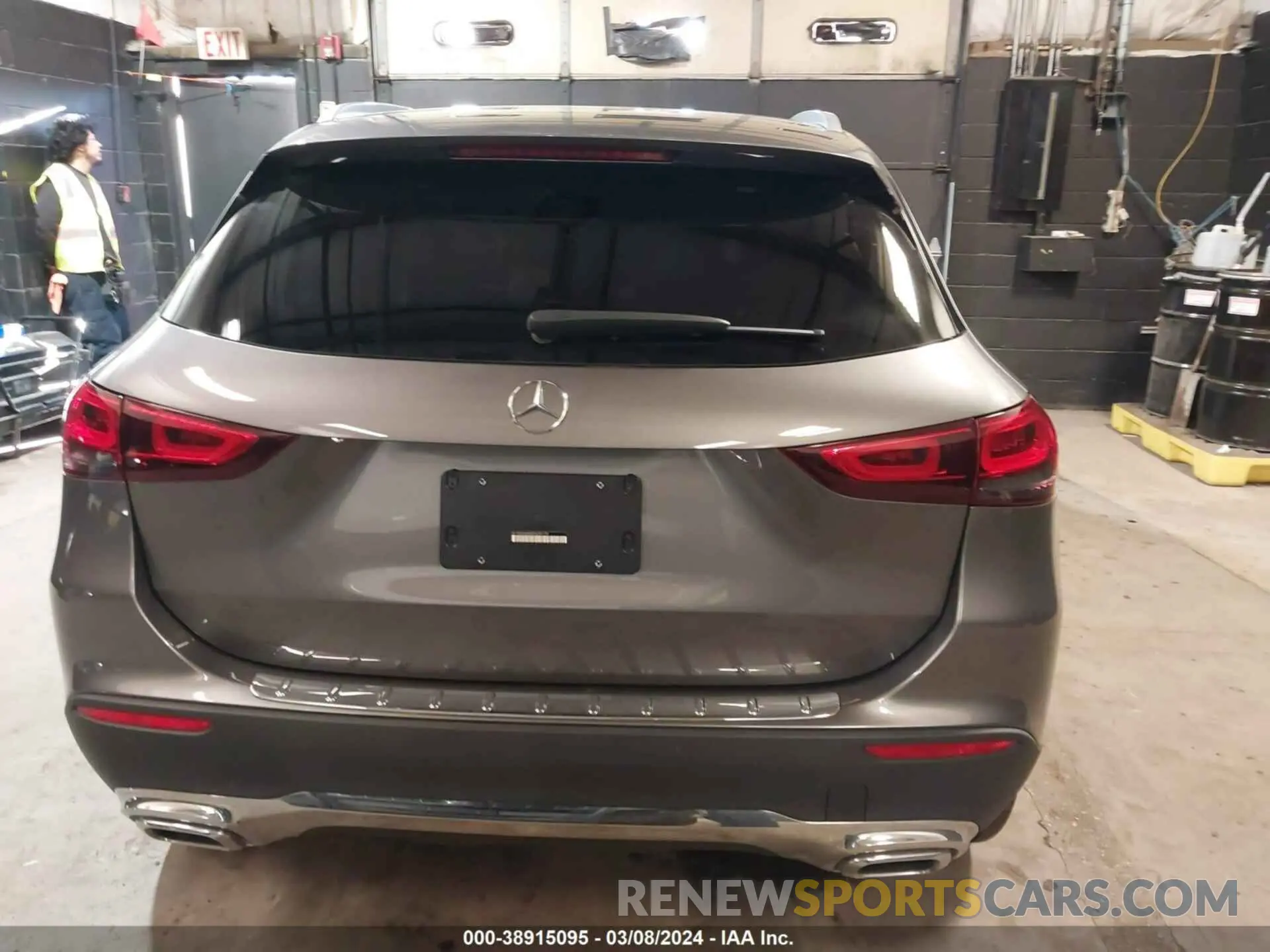 16 Photograph of a damaged car W1N4N4HB4PJ439179 MERCEDES-BENZ GLA 250 2023
