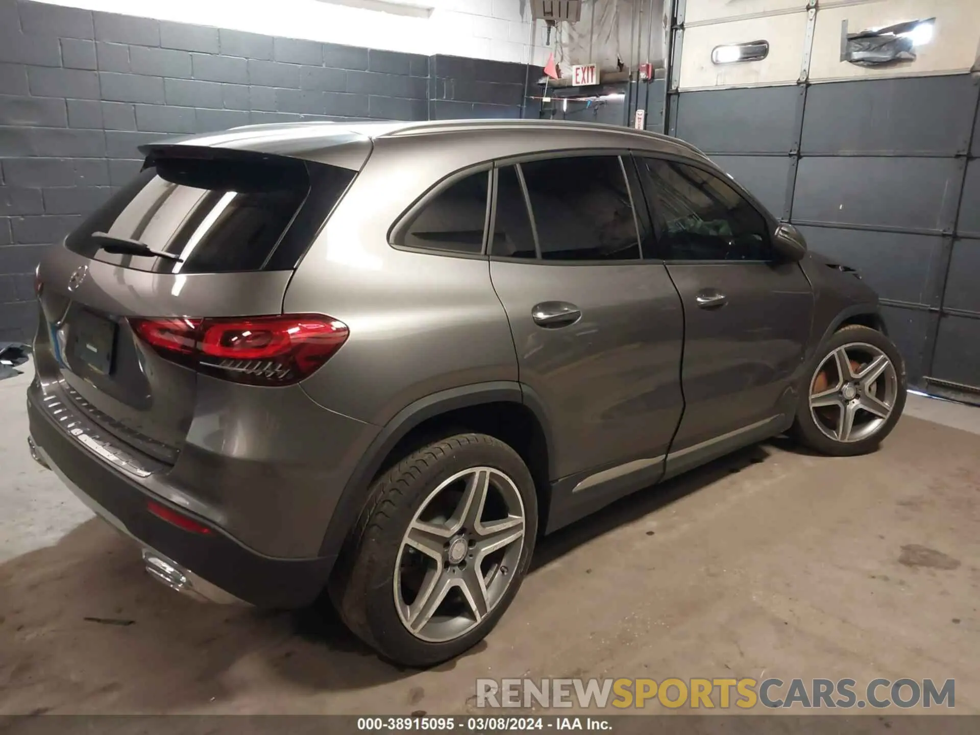 4 Photograph of a damaged car W1N4N4HB4PJ439179 MERCEDES-BENZ GLA 250 2023
