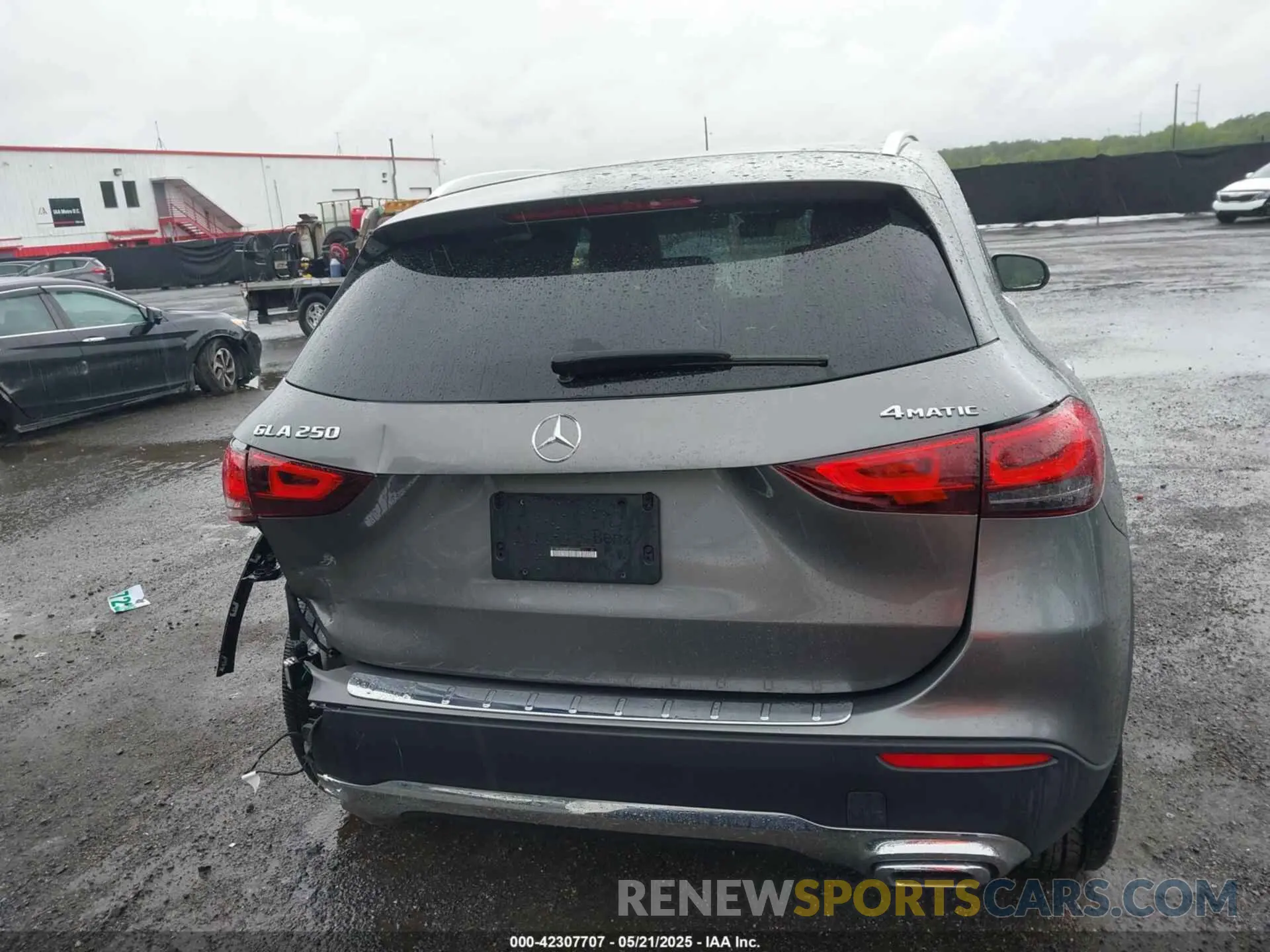 16 Photograph of a damaged car W1N4N4HB4PJ489869 MERCEDES-BENZ GLA 250 2023