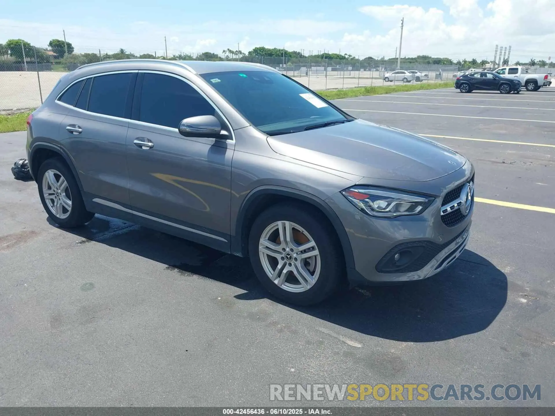 1 Photograph of a damaged car W1N4N4HB5PJ522197 MERCEDES-BENZ GLA 250 2023