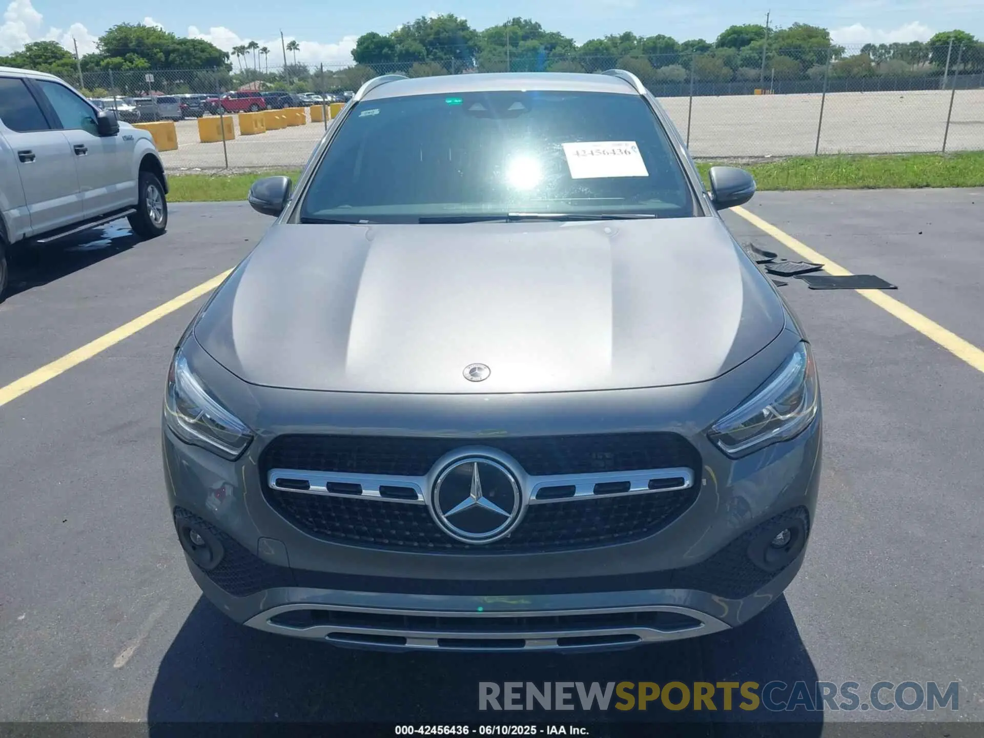 12 Photograph of a damaged car W1N4N4HB5PJ522197 MERCEDES-BENZ GLA 250 2023