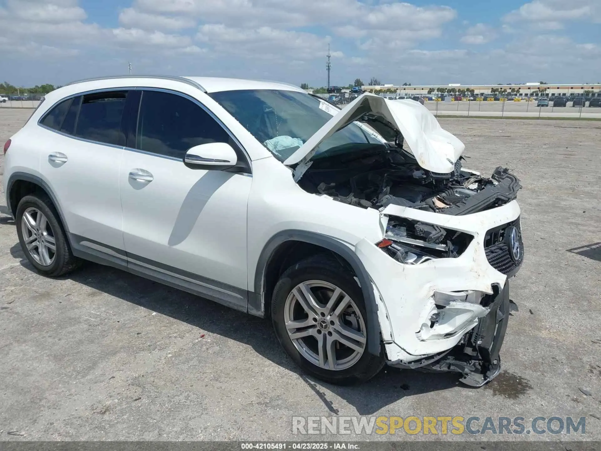 1 Photograph of a damaged car W1N4N4HB9PJ425648 MERCEDES-BENZ GLA 250 2023