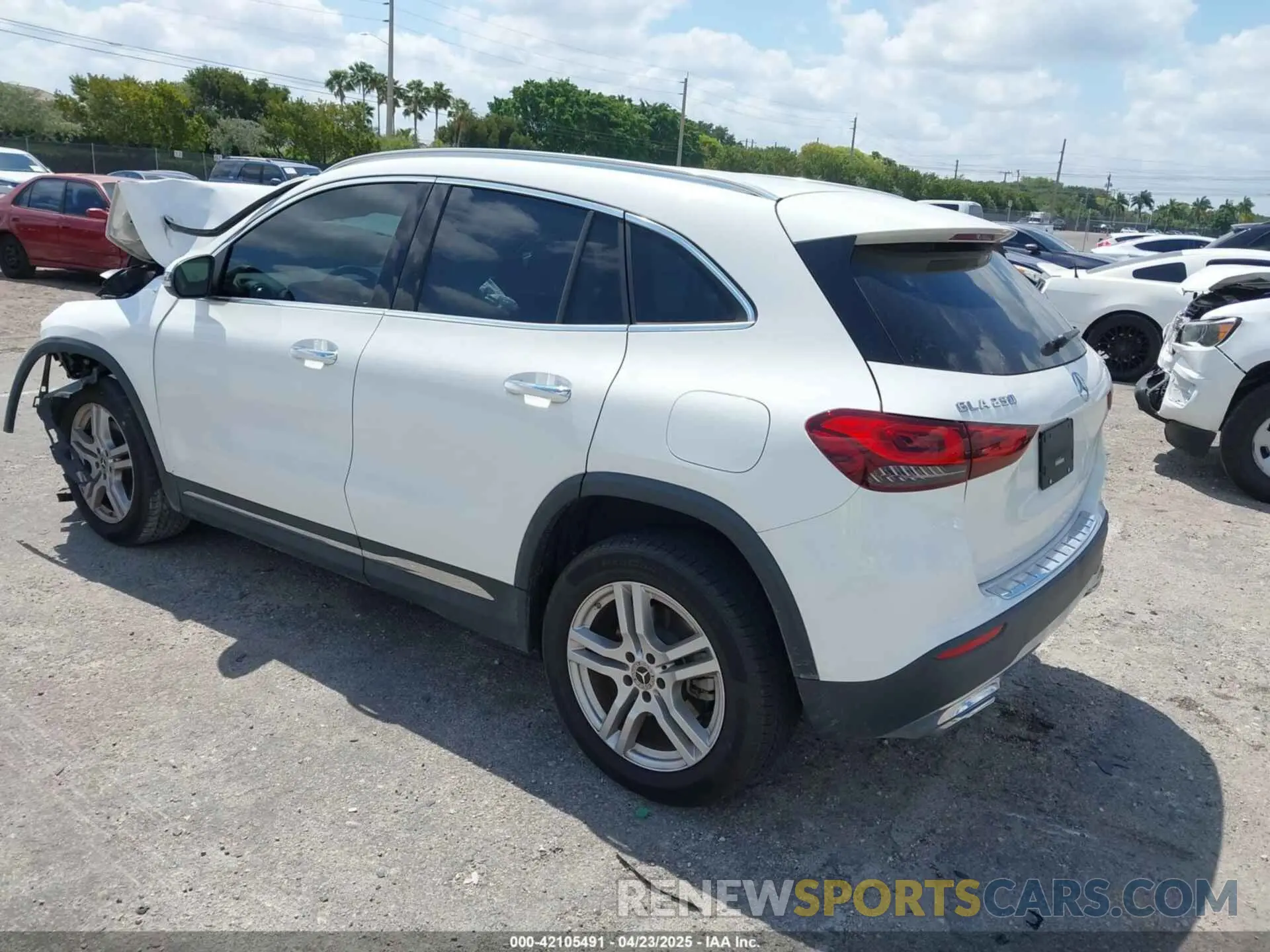 3 Photograph of a damaged car W1N4N4HB9PJ425648 MERCEDES-BENZ GLA 250 2023
