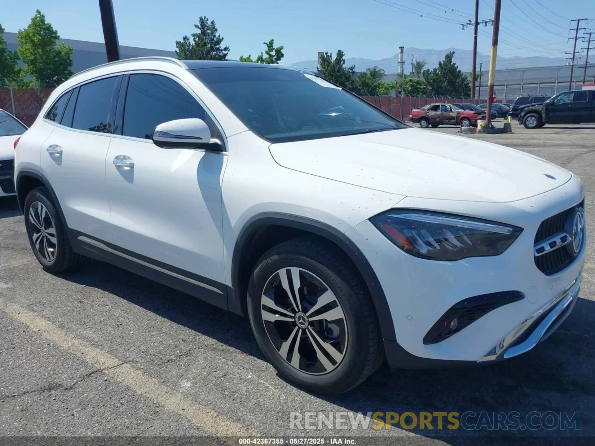 1 Photograph of a damaged car W1N4N4GB4RJ567359 MERCEDES-BENZ GLA 250 2024
