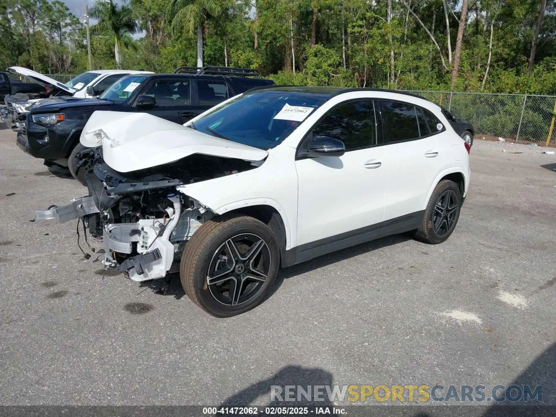 2 Photograph of a damaged car W1N4N4GB0SJ657498 MERCEDES-BENZ GLA 250 2025