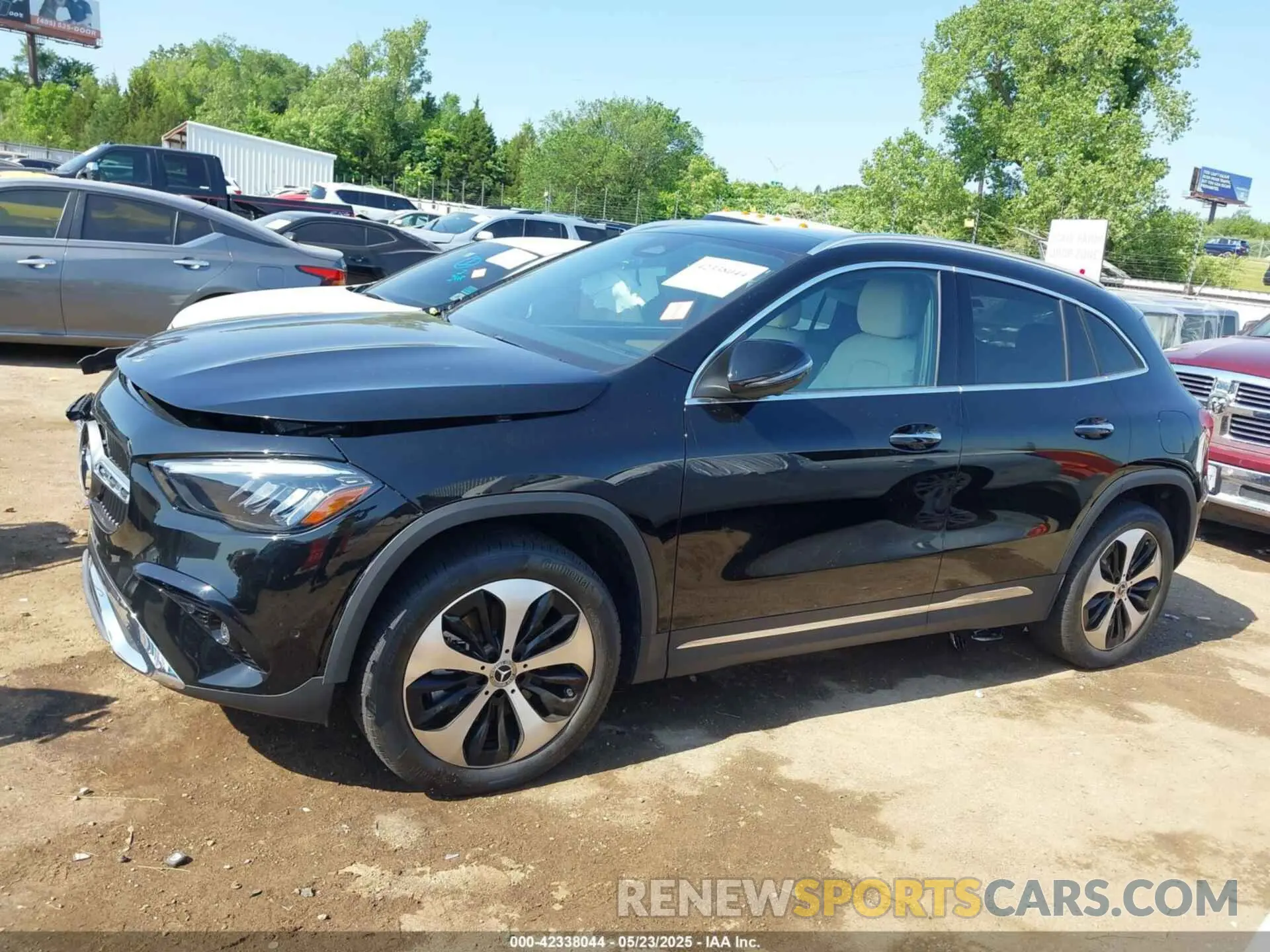 15 Photograph of a damaged car W1N4N4GB1SJ680174 MERCEDES-BENZ GLA 250 2025
