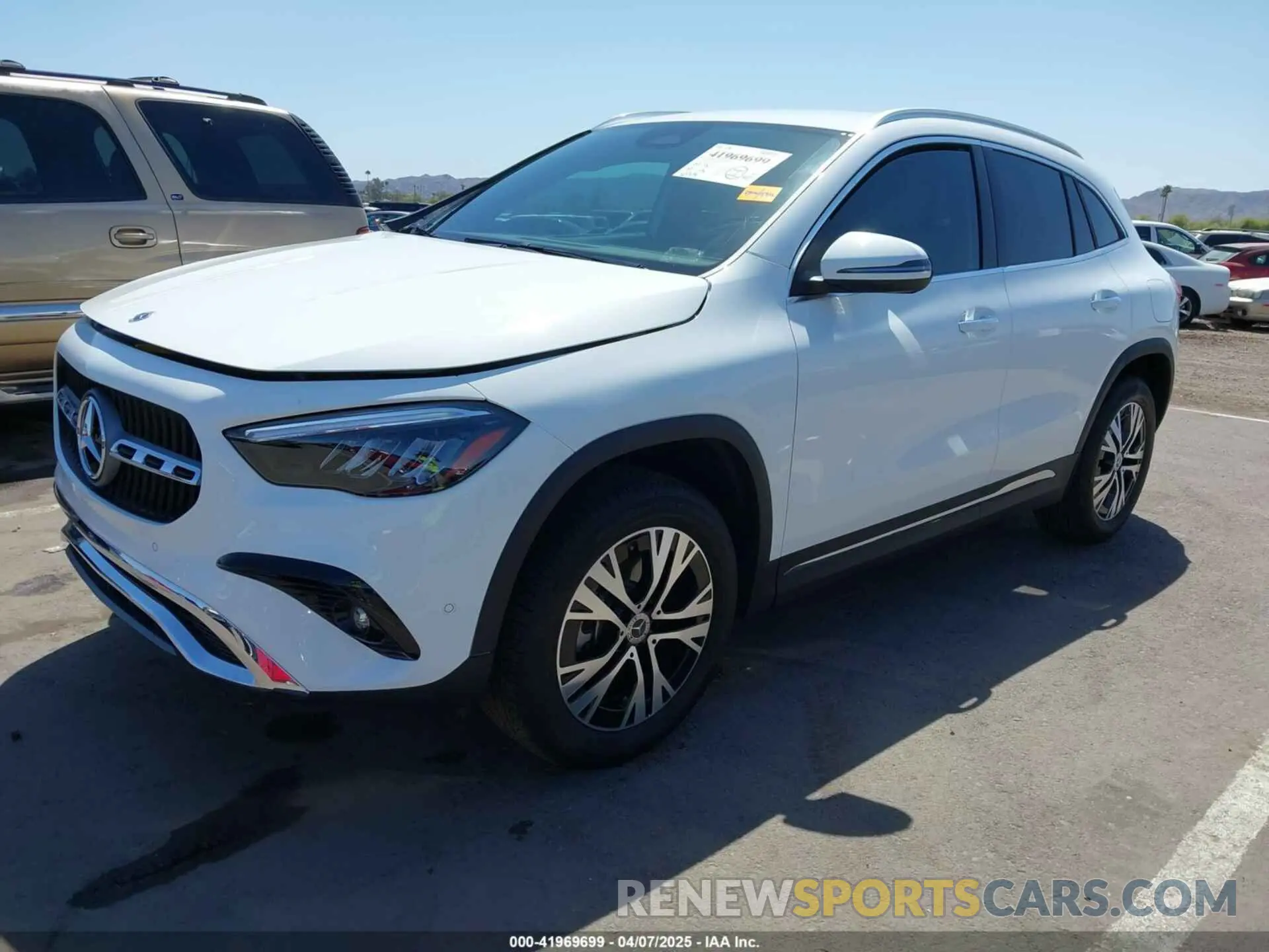2 Photograph of a damaged car W1N4N4GB5SJ671784 MERCEDES-BENZ GLA 250 2025
