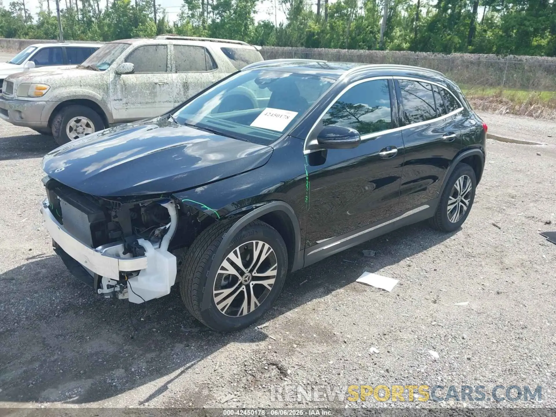 2 Photograph of a damaged car W1N4N4GB5SJ672207 MERCEDES-BENZ GLA 250 2025