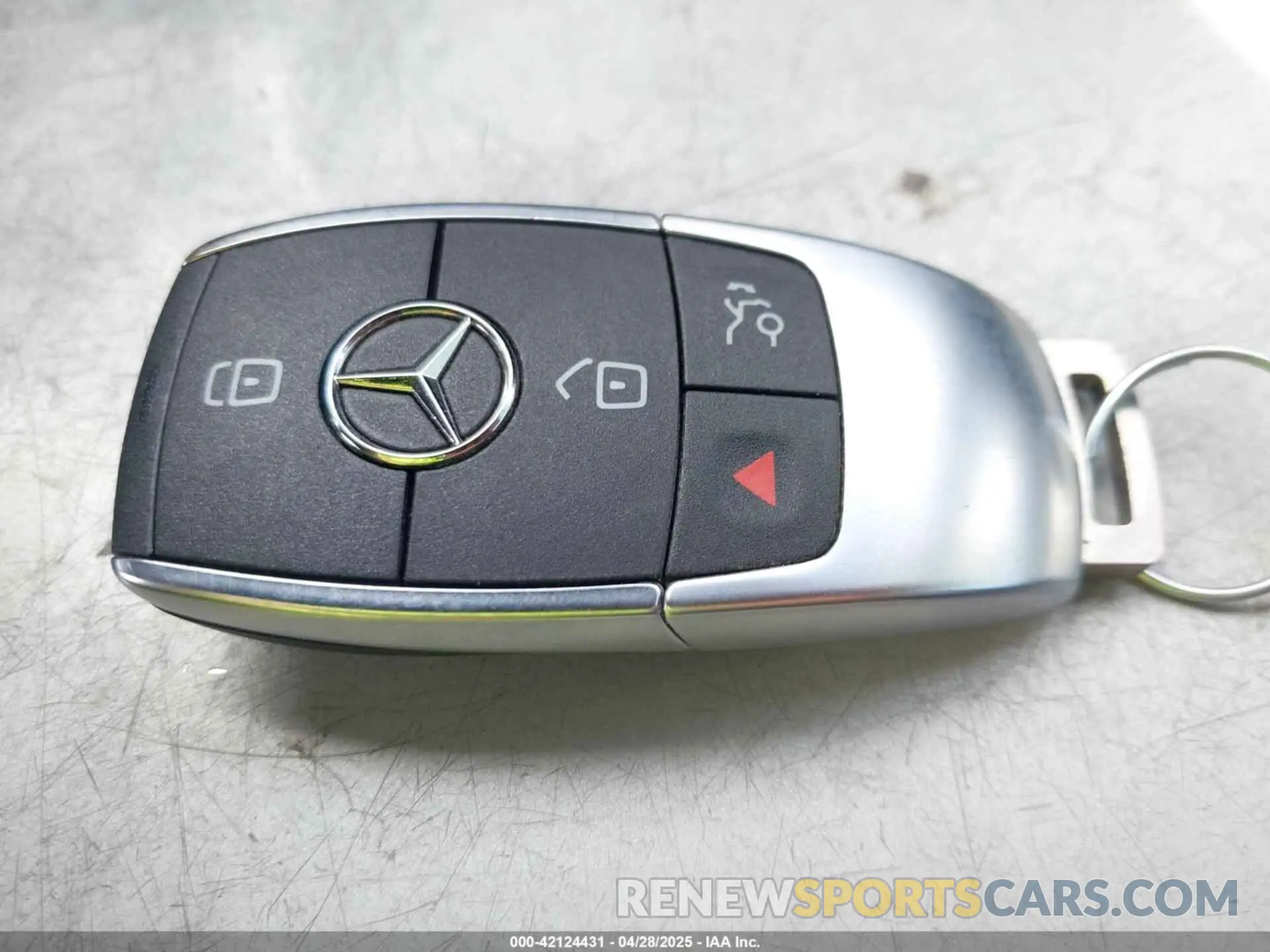 11 Photograph of a damaged car W1N4N4GB6SJ686584 MERCEDES-BENZ GLA 250 2025