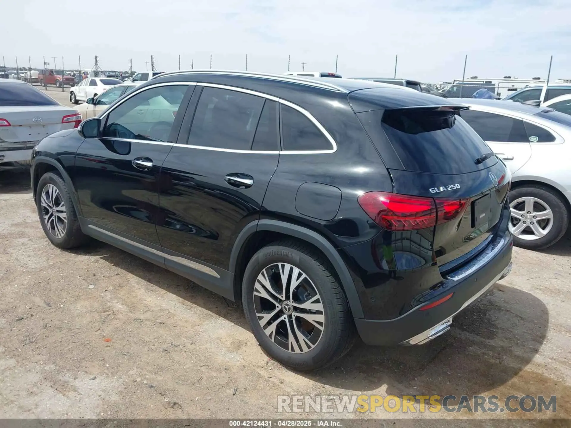 3 Photograph of a damaged car W1N4N4GB6SJ686584 MERCEDES-BENZ GLA 250 2025