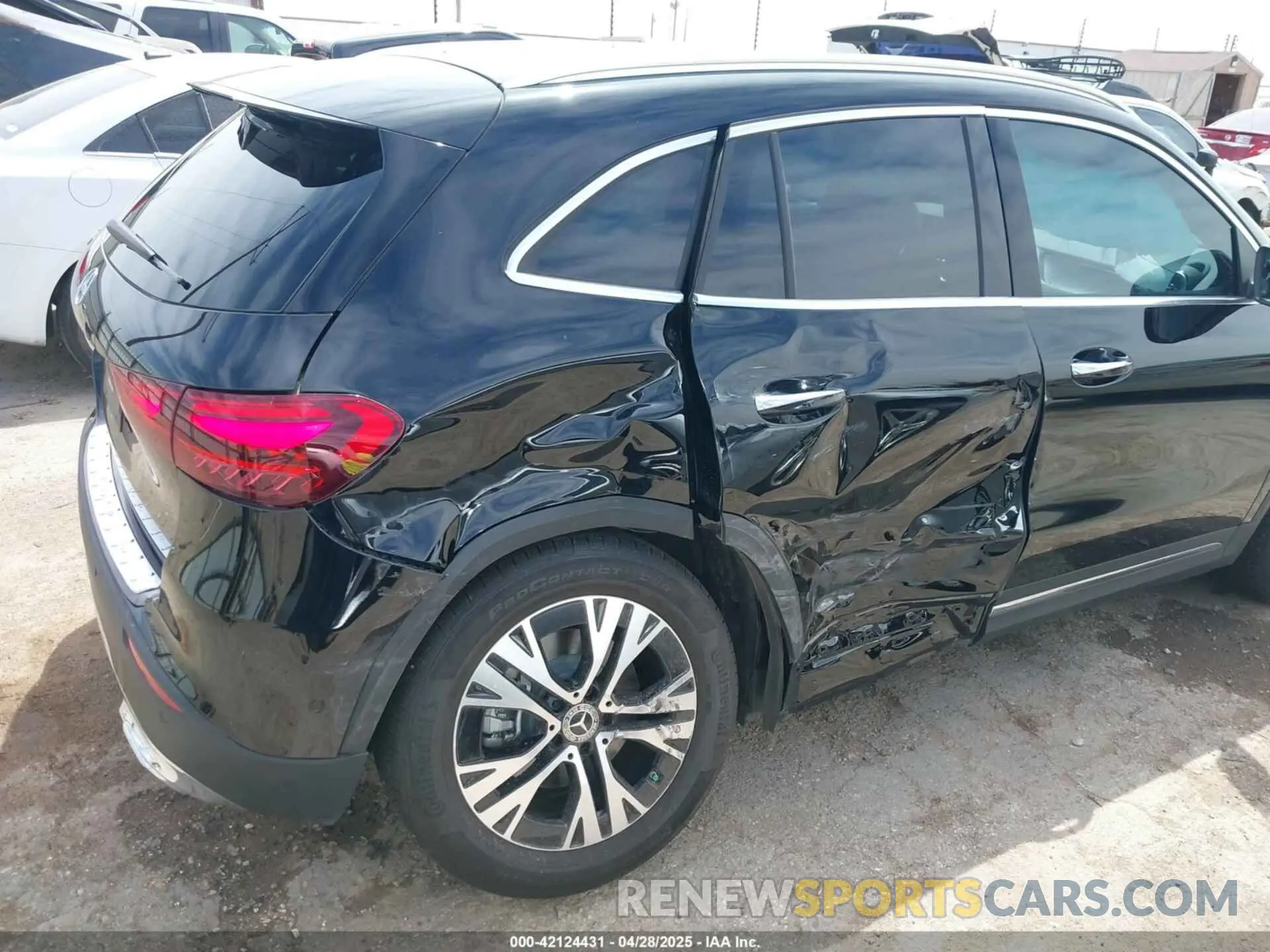 6 Photograph of a damaged car W1N4N4GB6SJ686584 MERCEDES-BENZ GLA 250 2025