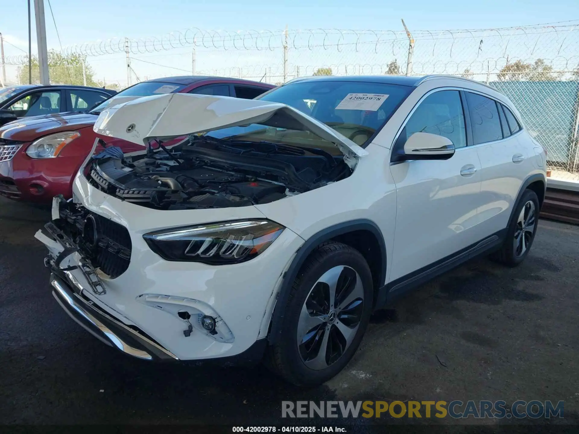 2 Photograph of a damaged car W1N4N4GB9SJ623740 MERCEDES-BENZ GLA 250 2025