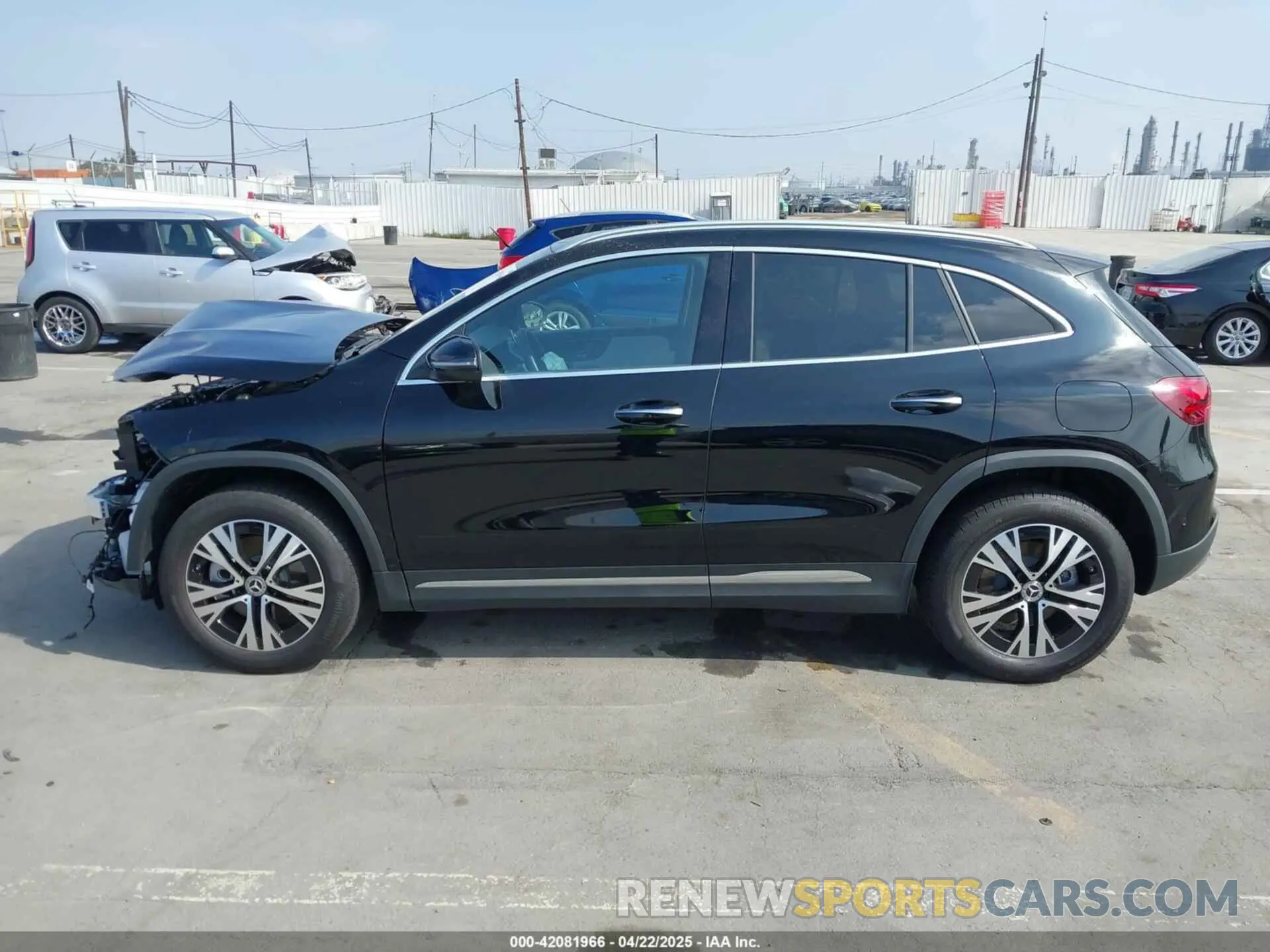 15 Photograph of a damaged car W1N4N4GB9SJ648895 MERCEDES-BENZ GLA 250 2025