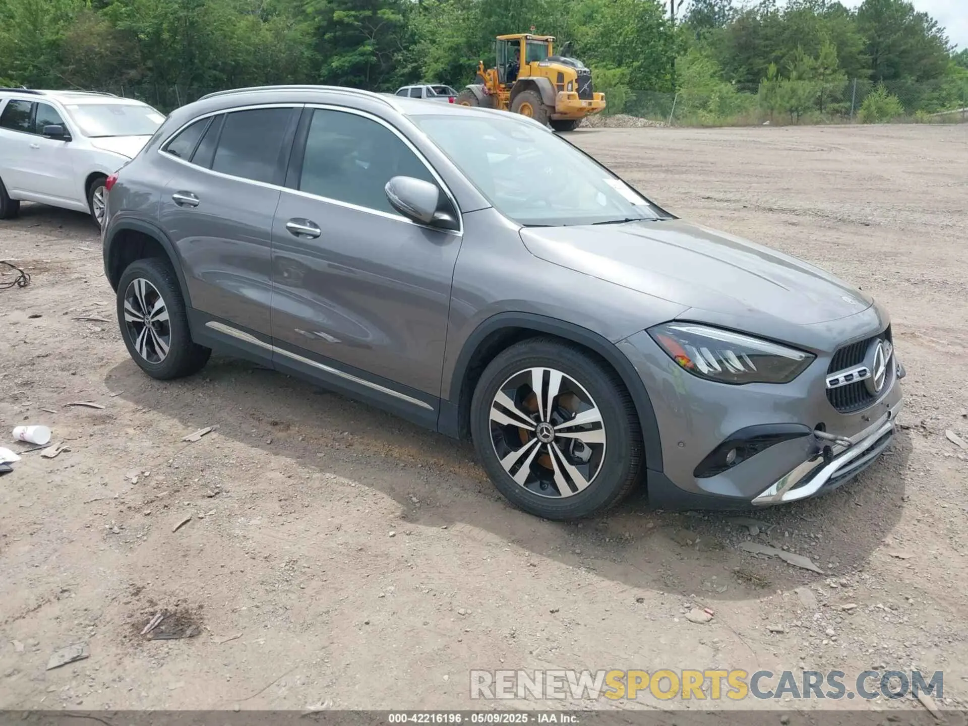 1 Photograph of a damaged car W1N4N4HB2SJ638546 MERCEDES-BENZ GLA 250 2025