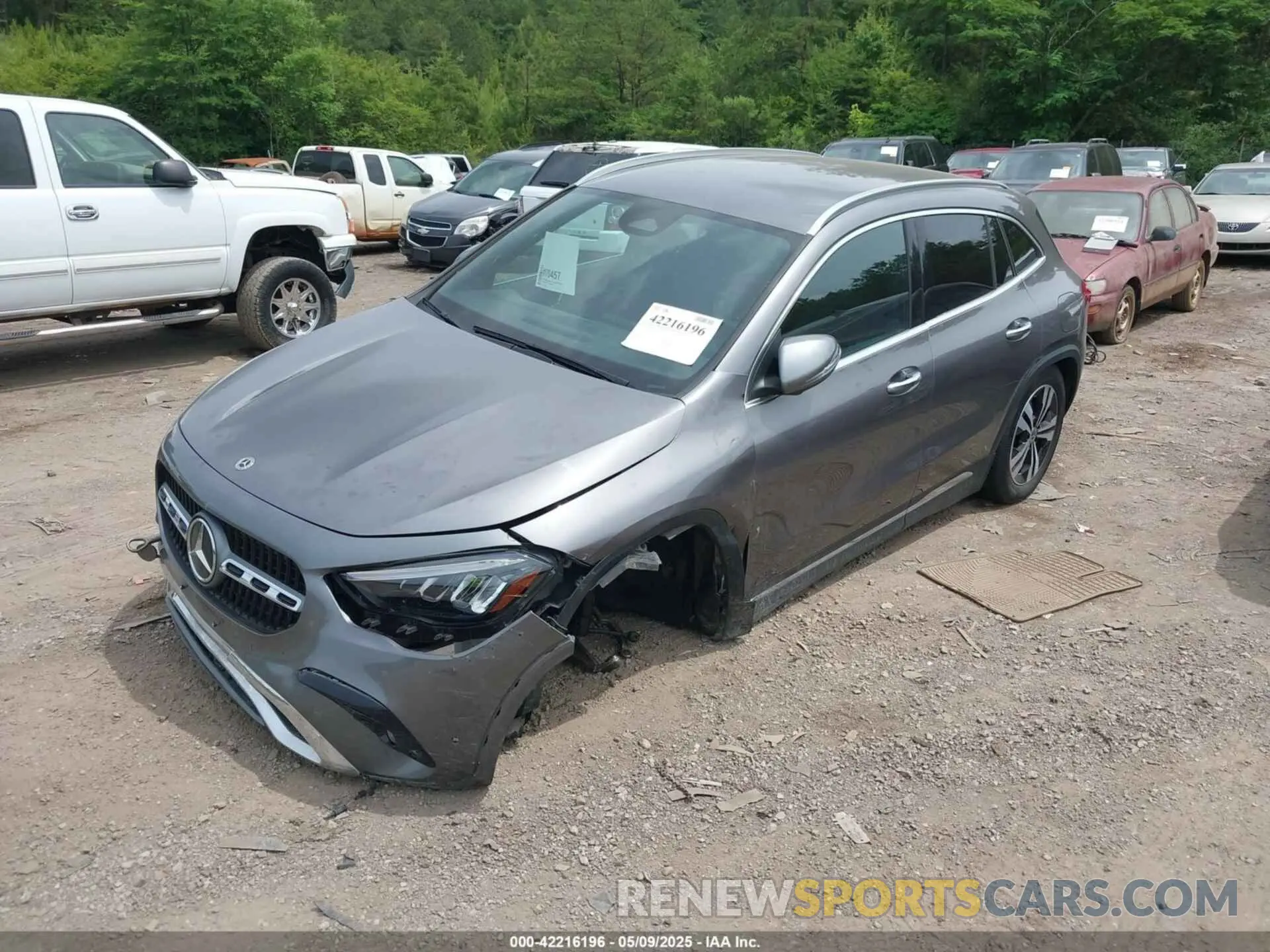 2 Photograph of a damaged car W1N4N4HB2SJ638546 MERCEDES-BENZ GLA 250 2025