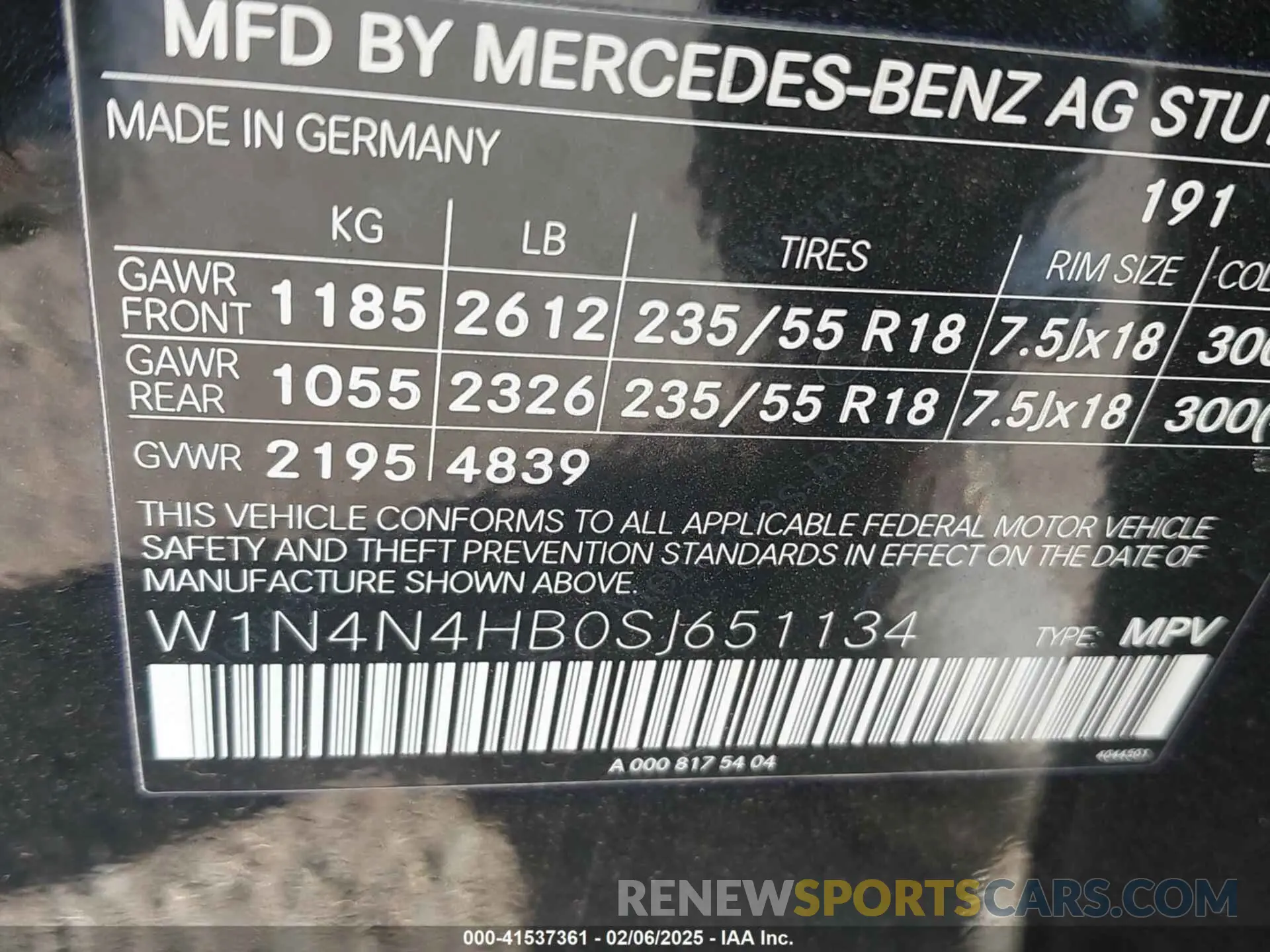 9 Photograph of a damaged car W1N4N4HBOSJ651134 MERCEDES-BENZ GLA 250 2025
