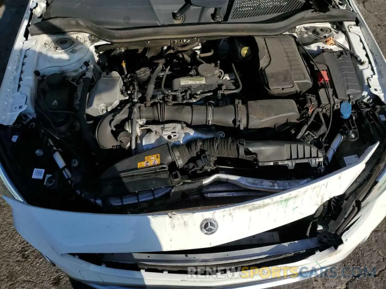 12 Photograph of a damaged car WDCTG4EB0KU005313 MERCEDES-BENZ GLA-CLASS 2019