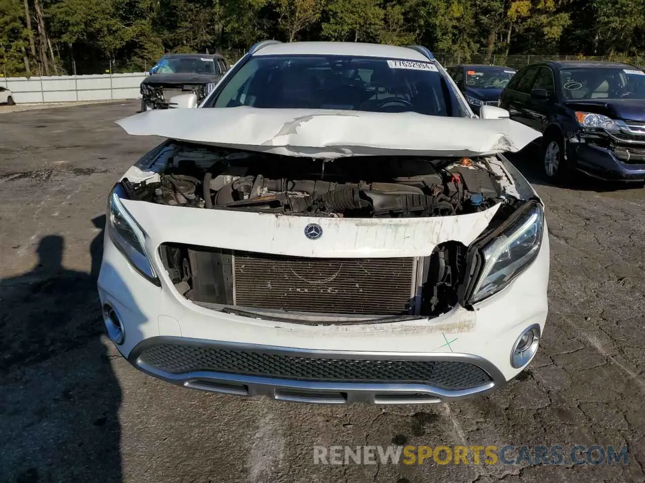 5 Photograph of a damaged car WDCTG4EB0KU005313 MERCEDES-BENZ GLA-CLASS 2019