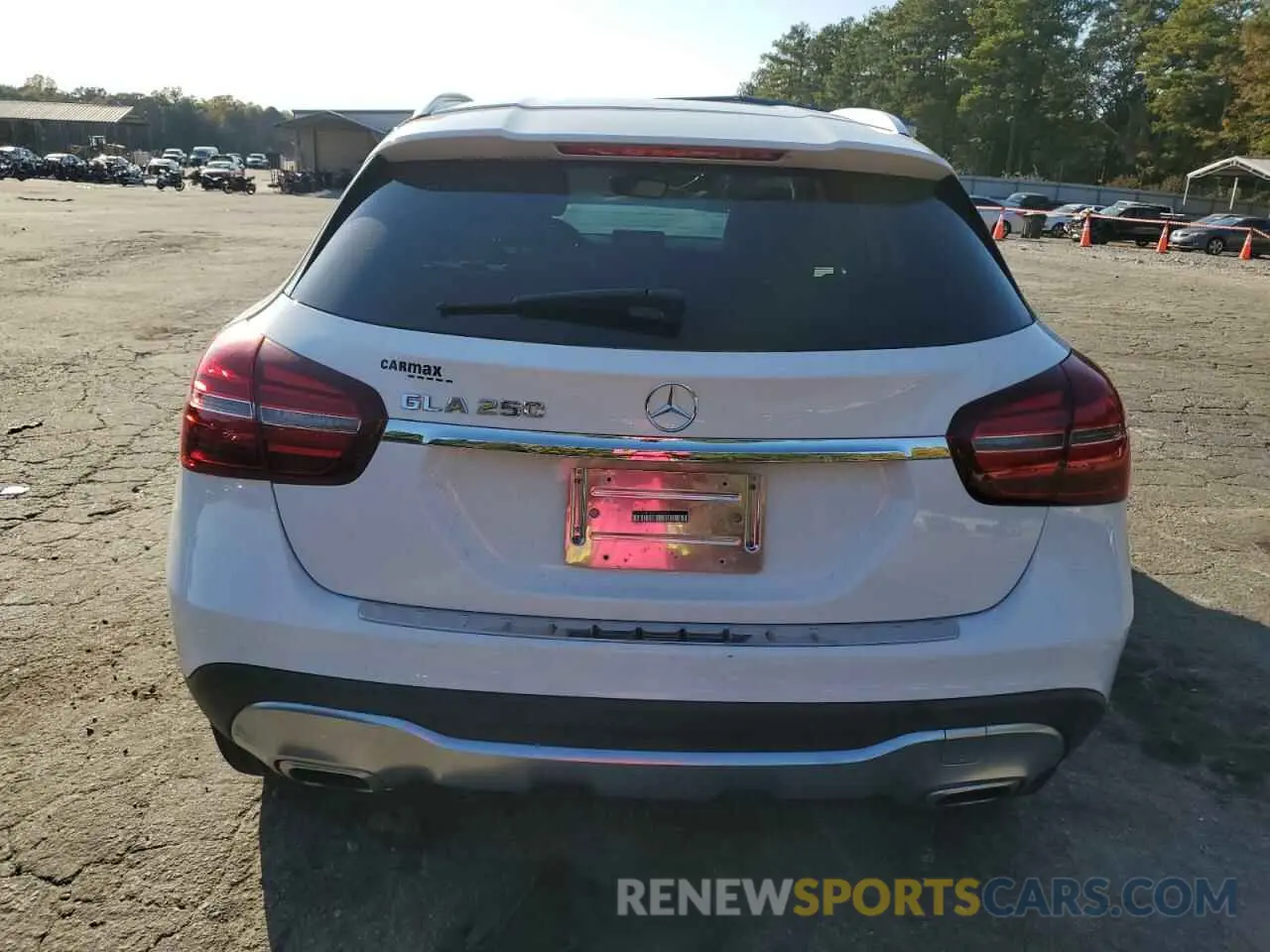 6 Photograph of a damaged car WDCTG4EB0KU005313 MERCEDES-BENZ GLA-CLASS 2019