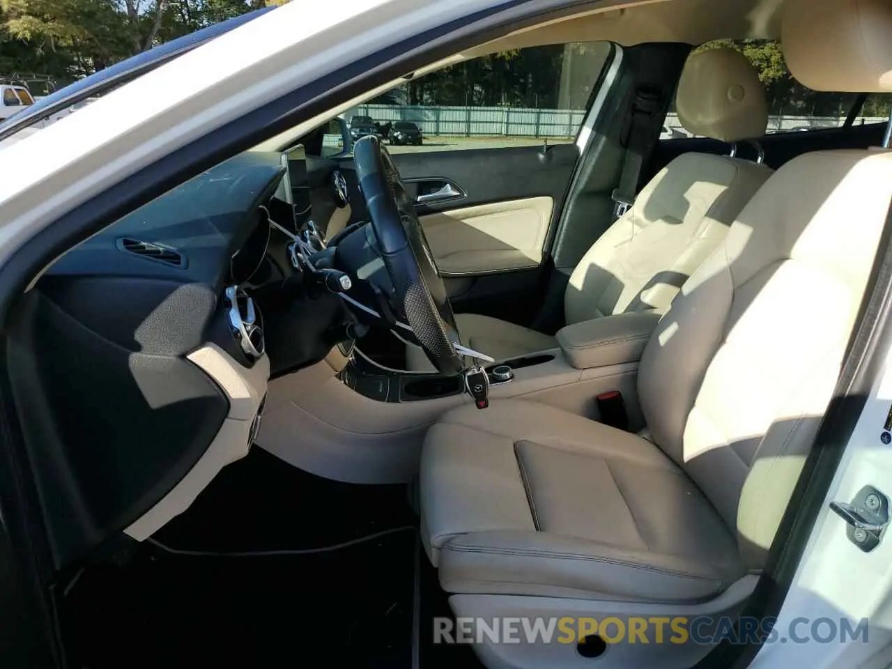 7 Photograph of a damaged car WDCTG4EB0KU005313 MERCEDES-BENZ GLA-CLASS 2019