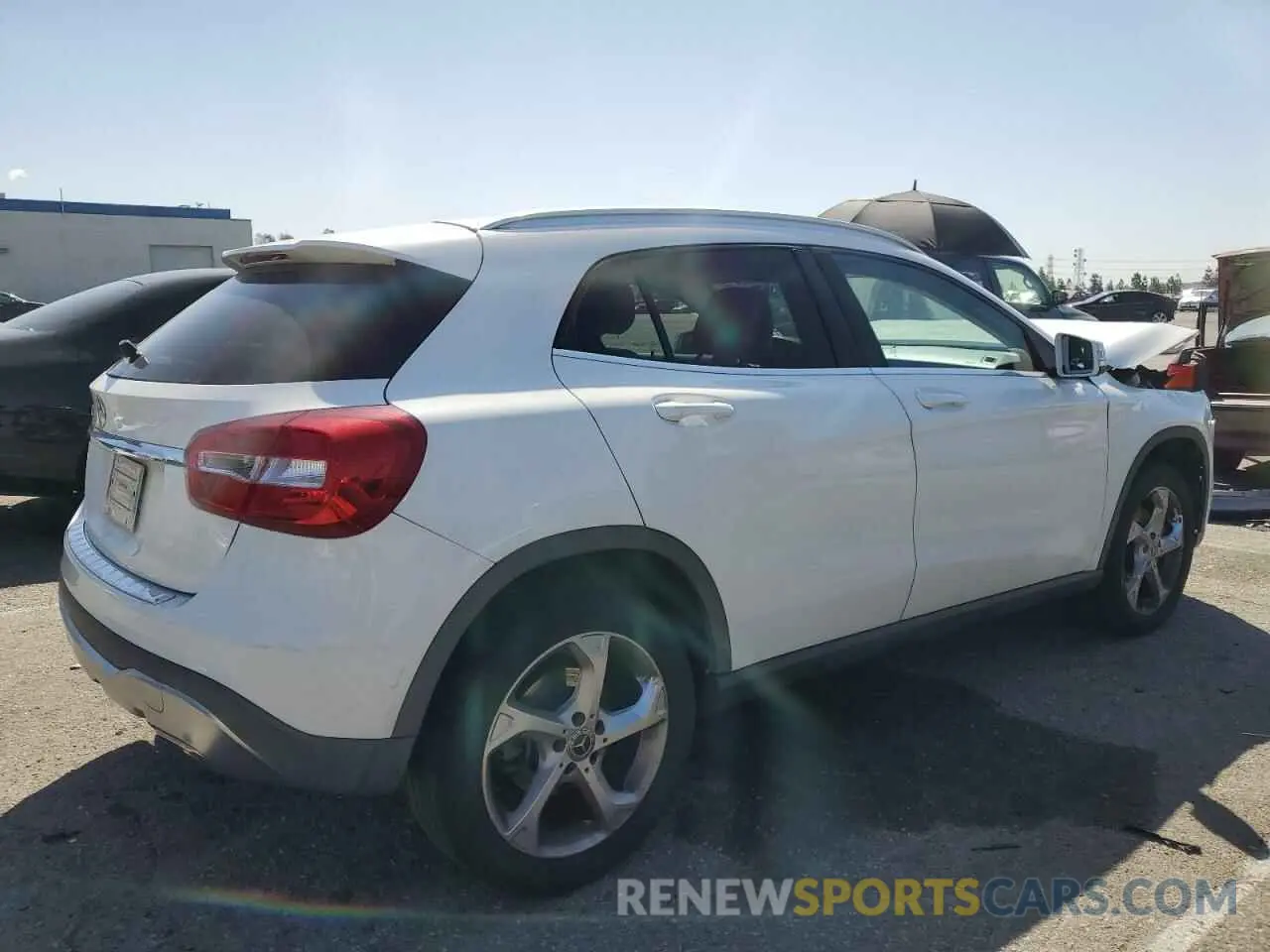 3 Photograph of a damaged car WDCTG4EB0KU008695 MERCEDES-BENZ GLA-CLASS 2019