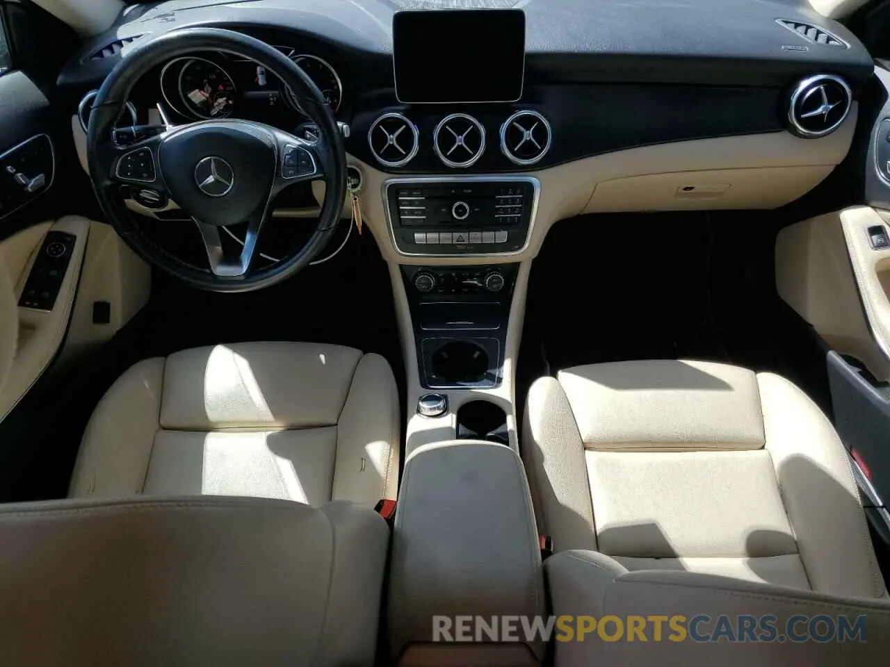 8 Photograph of a damaged car WDCTG4EB0KU008695 MERCEDES-BENZ GLA-CLASS 2019