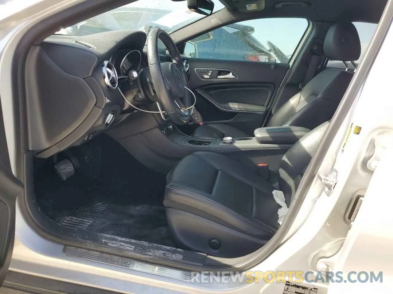 7 Photograph of a damaged car WDCTG4EB2KJ551743 MERCEDES-BENZ GLA-CLASS 2019