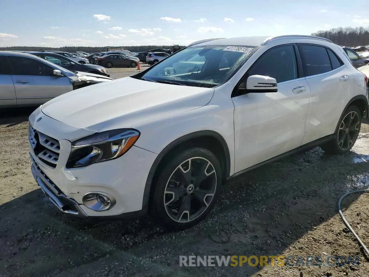 1 Photograph of a damaged car WDCTG4EB3KU004415 MERCEDES-BENZ GLA-CLASS 2019