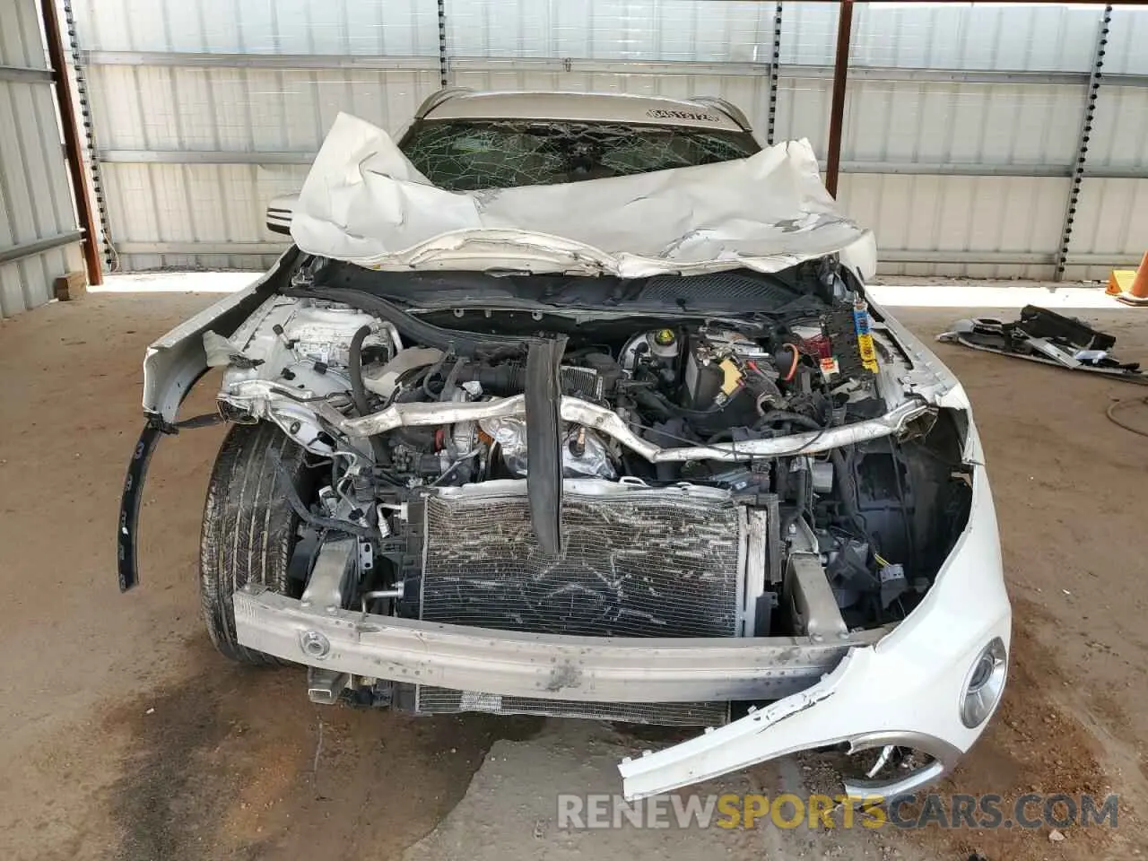 5 Photograph of a damaged car WDCTG4EB4KU014502 MERCEDES-BENZ GLA-CLASS 2019