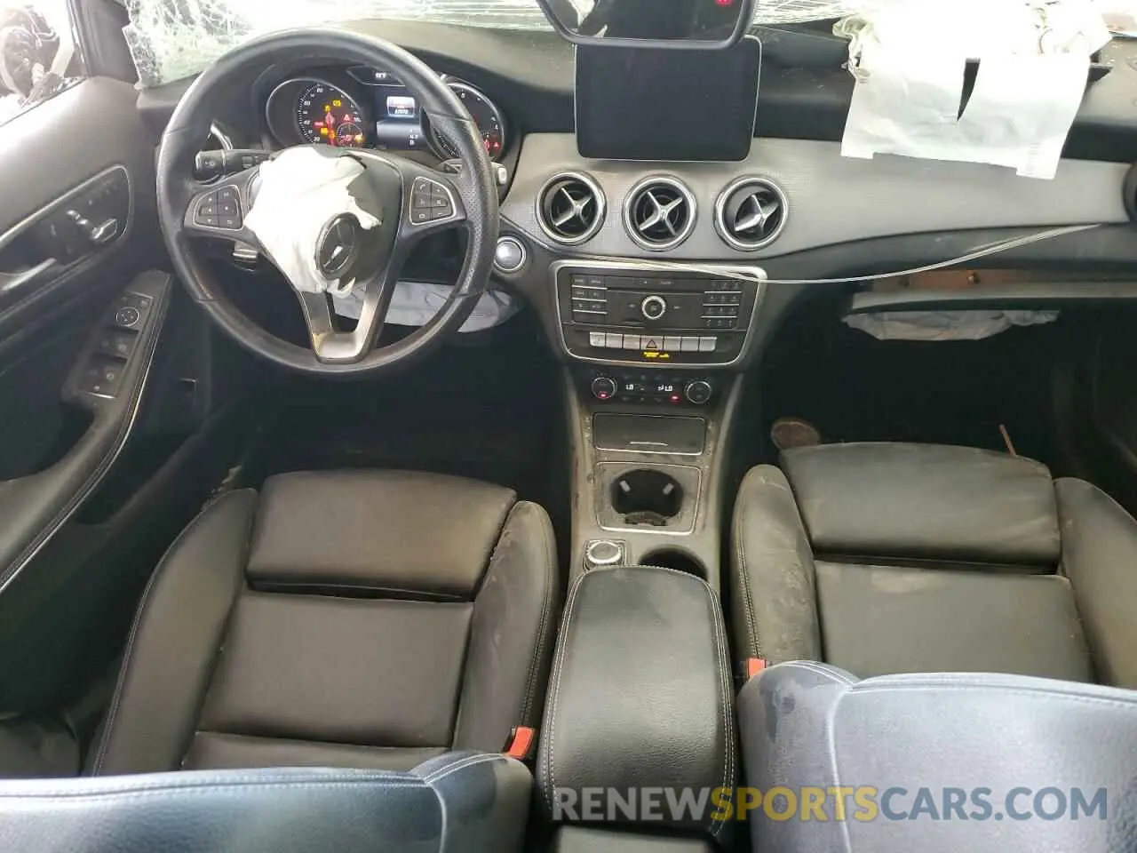 8 Photograph of a damaged car WDCTG4EB4KU014502 MERCEDES-BENZ GLA-CLASS 2019