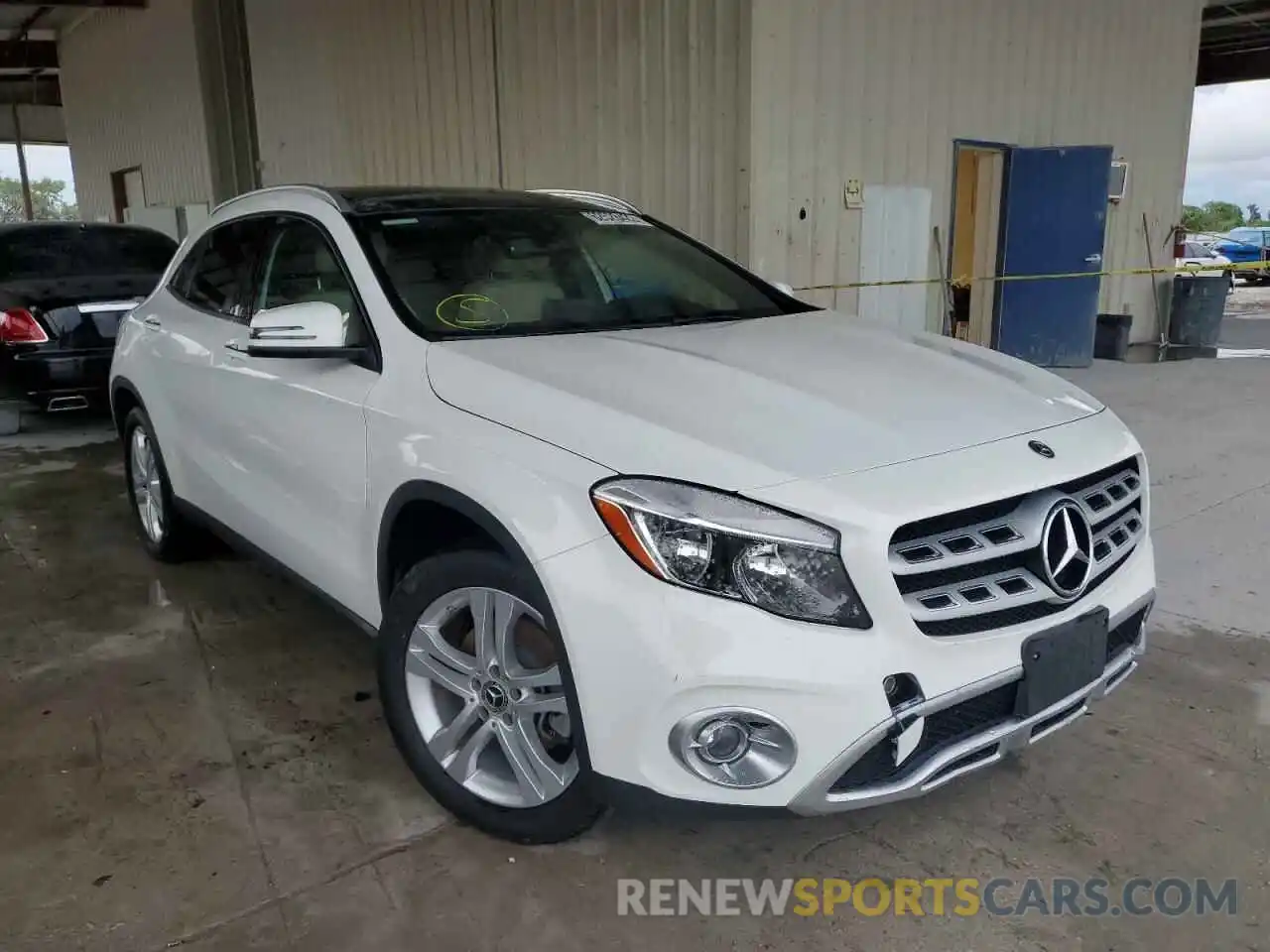 1 Photograph of a damaged car WDCTG4EB5KJ513584 MERCEDES-BENZ GLA-CLASS 2019