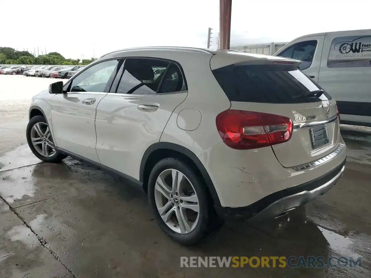 3 Photograph of a damaged car WDCTG4EB5KJ513584 MERCEDES-BENZ GLA-CLASS 2019