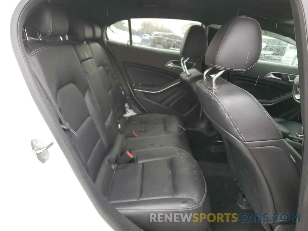 12 Photograph of a damaged car WDCTG4EB5KJ549985 MERCEDES-BENZ GLA-CLASS 2019