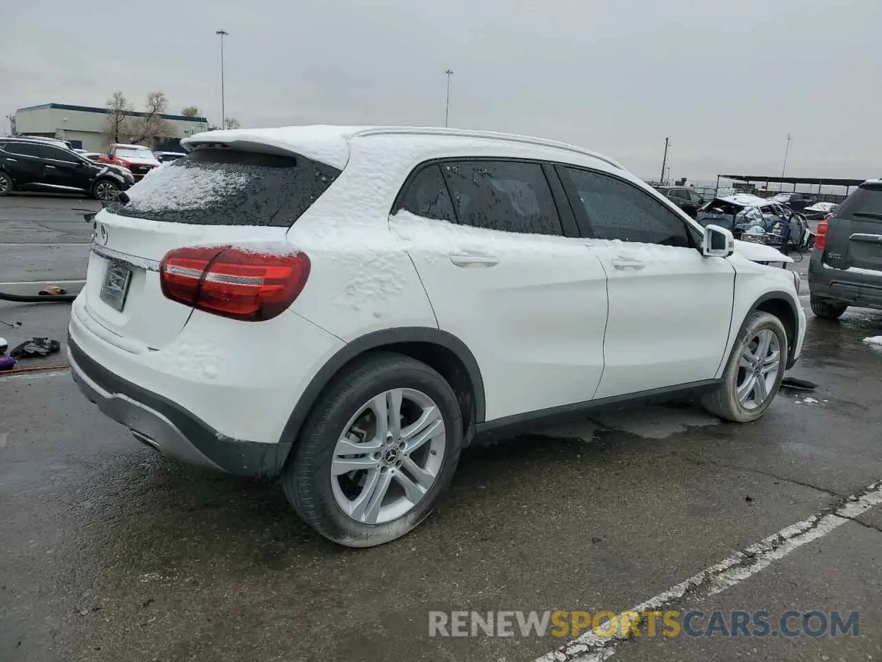 3 Photograph of a damaged car WDCTG4EB5KJ549985 MERCEDES-BENZ GLA-CLASS 2019