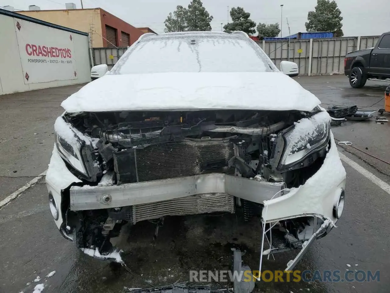 5 Photograph of a damaged car WDCTG4EB5KJ549985 MERCEDES-BENZ GLA-CLASS 2019