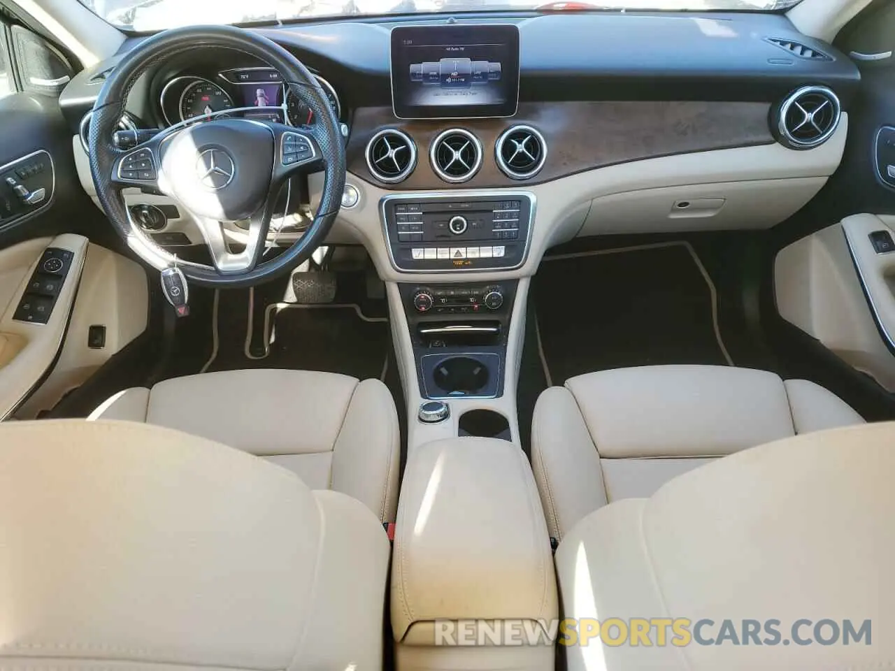 8 Photograph of a damaged car WDCTG4EB6KJ553866 MERCEDES-BENZ GLA-CLASS 2019