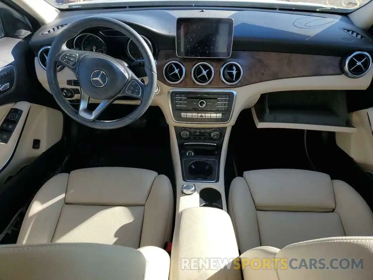 8 Photograph of a damaged car WDCTG4EB6KJ586012 MERCEDES-BENZ GLA-CLASS 2019