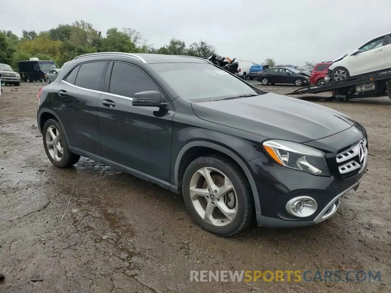 4 Photograph of a damaged car WDCTG4EB6KU000746 MERCEDES-BENZ GLA-CLASS 2019